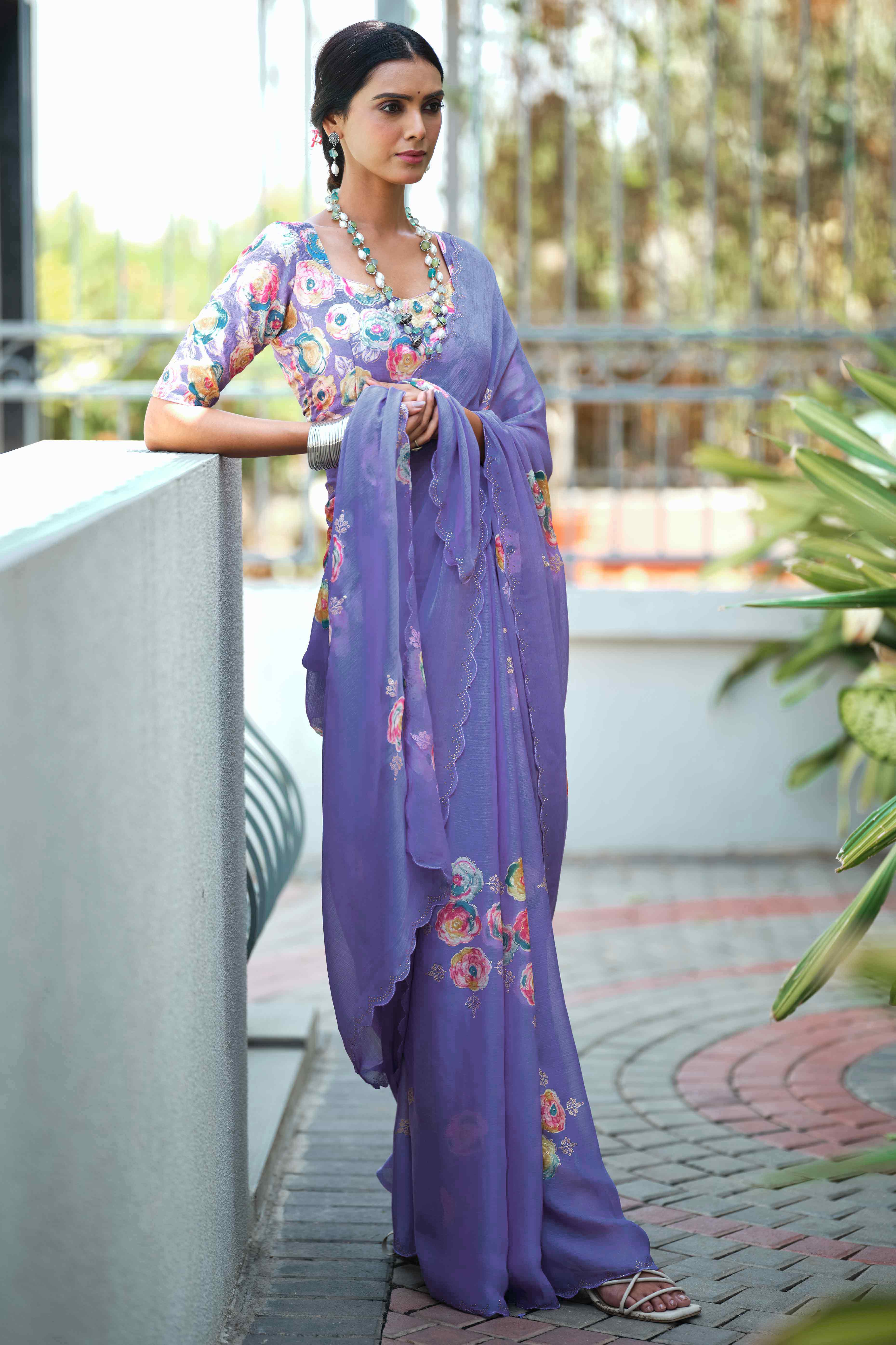 Elegant Violet Chiffon Saree with Floral and Foil Print Detailing