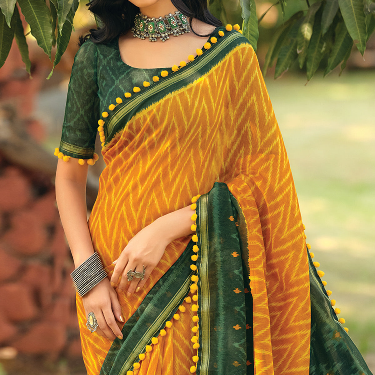 Mustard Printed Cotton Blend Saree With Pumpum Lace