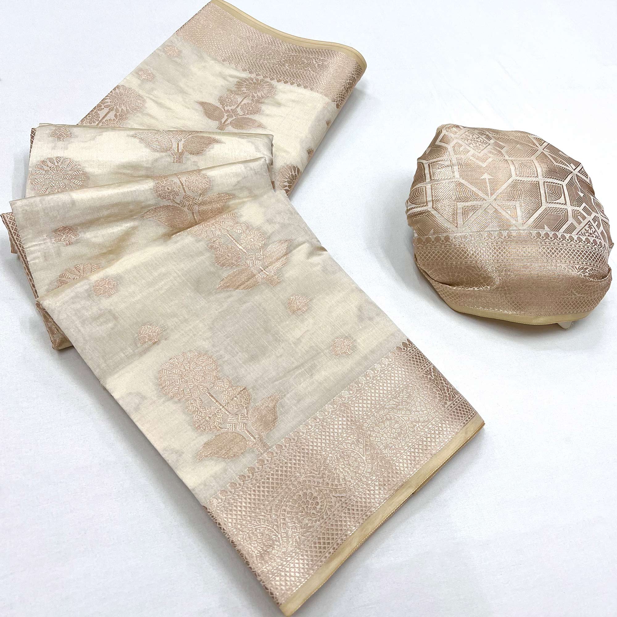 Off White Off White Floral Woven Raw Silk Saree