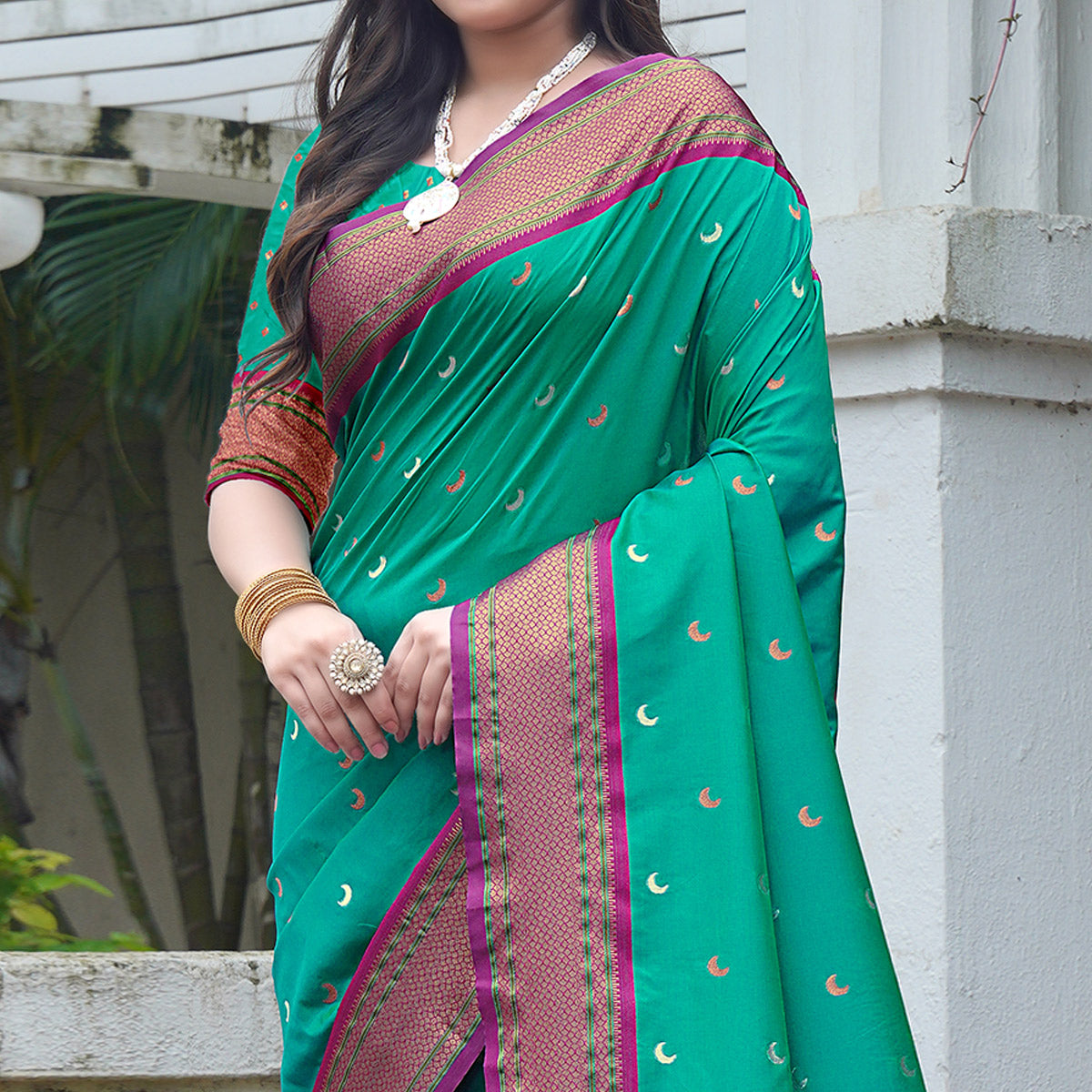 Rama Green Woven Paithani Art Silk Saree