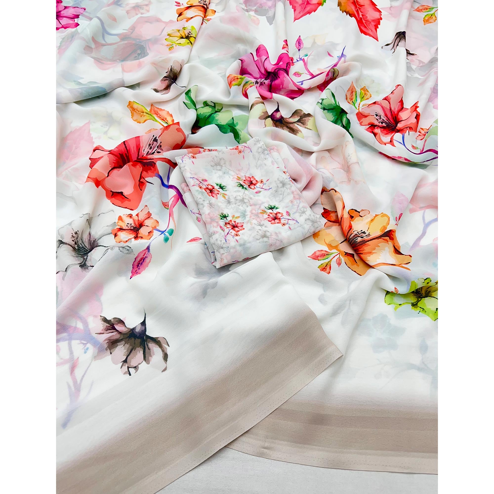 White Floral Printed Saree in Flowing Georgette Fabric