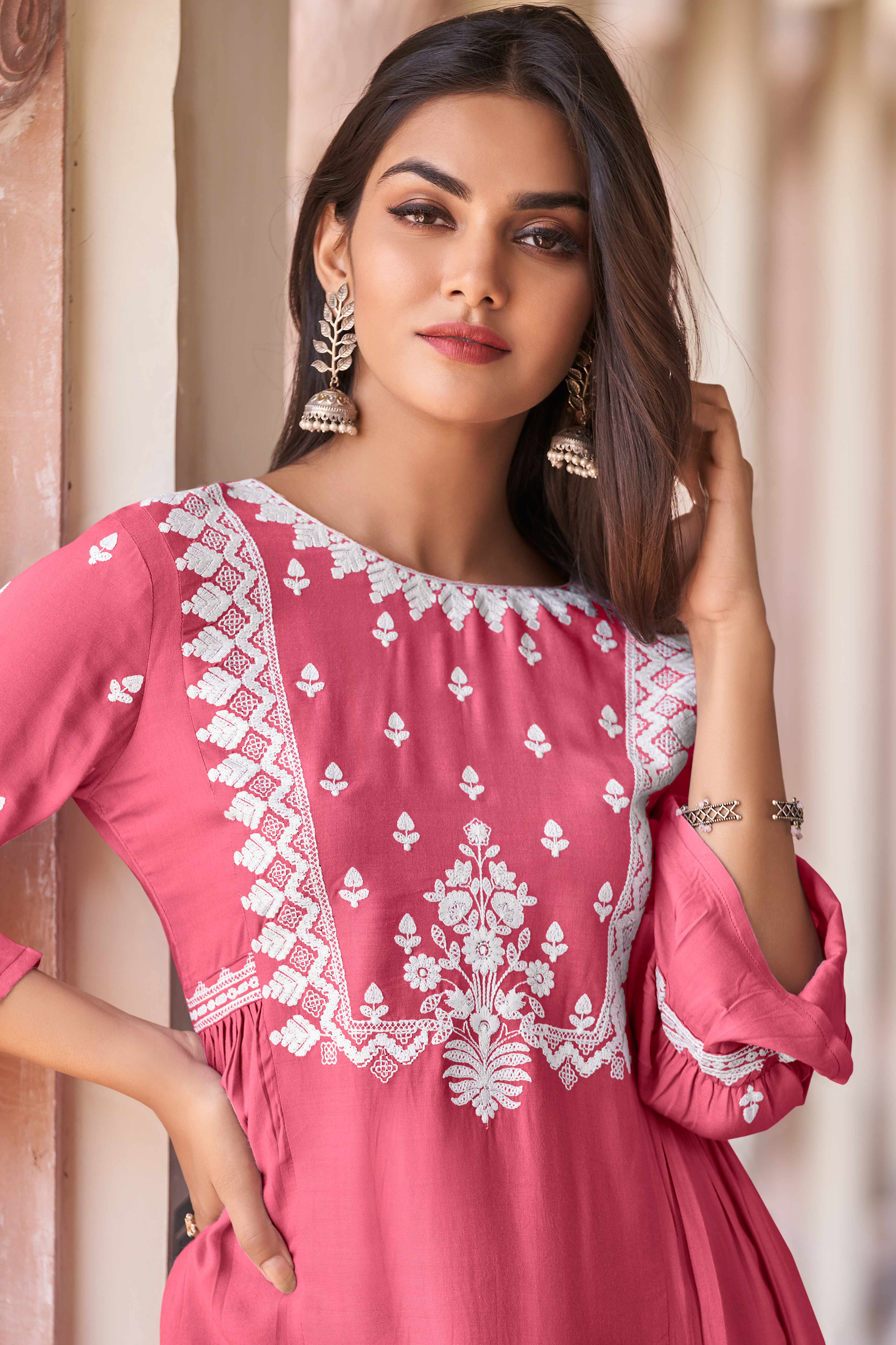 Gajri Pink Rayon Top-Bottom Co-Ord with Delicate Embroidery