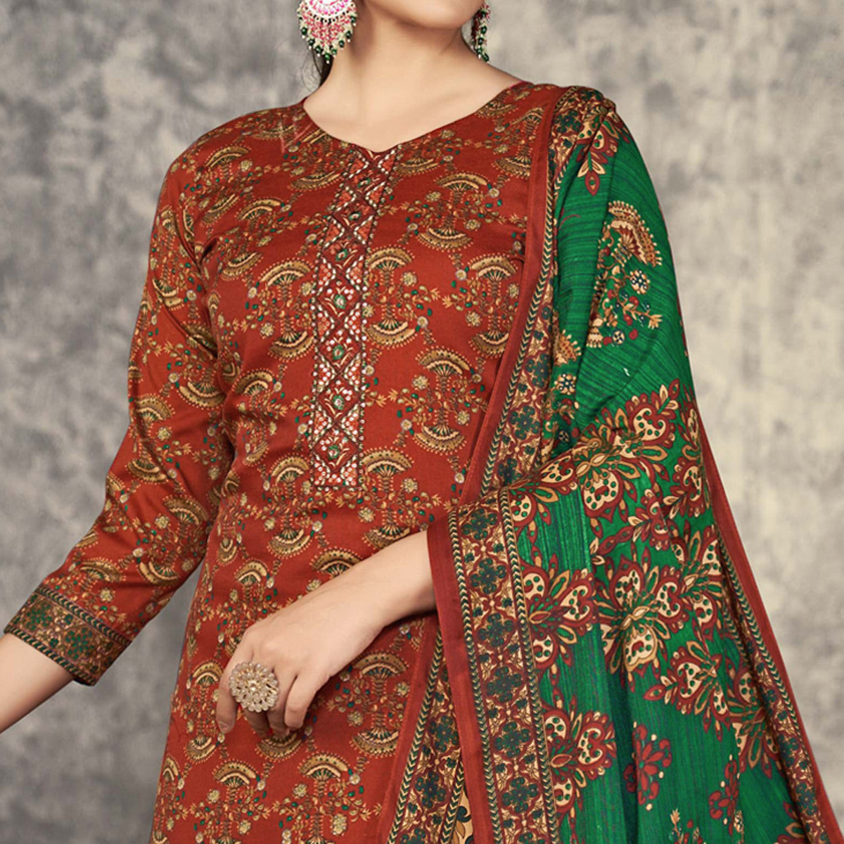 ZULFT-AFREEN-1064-004