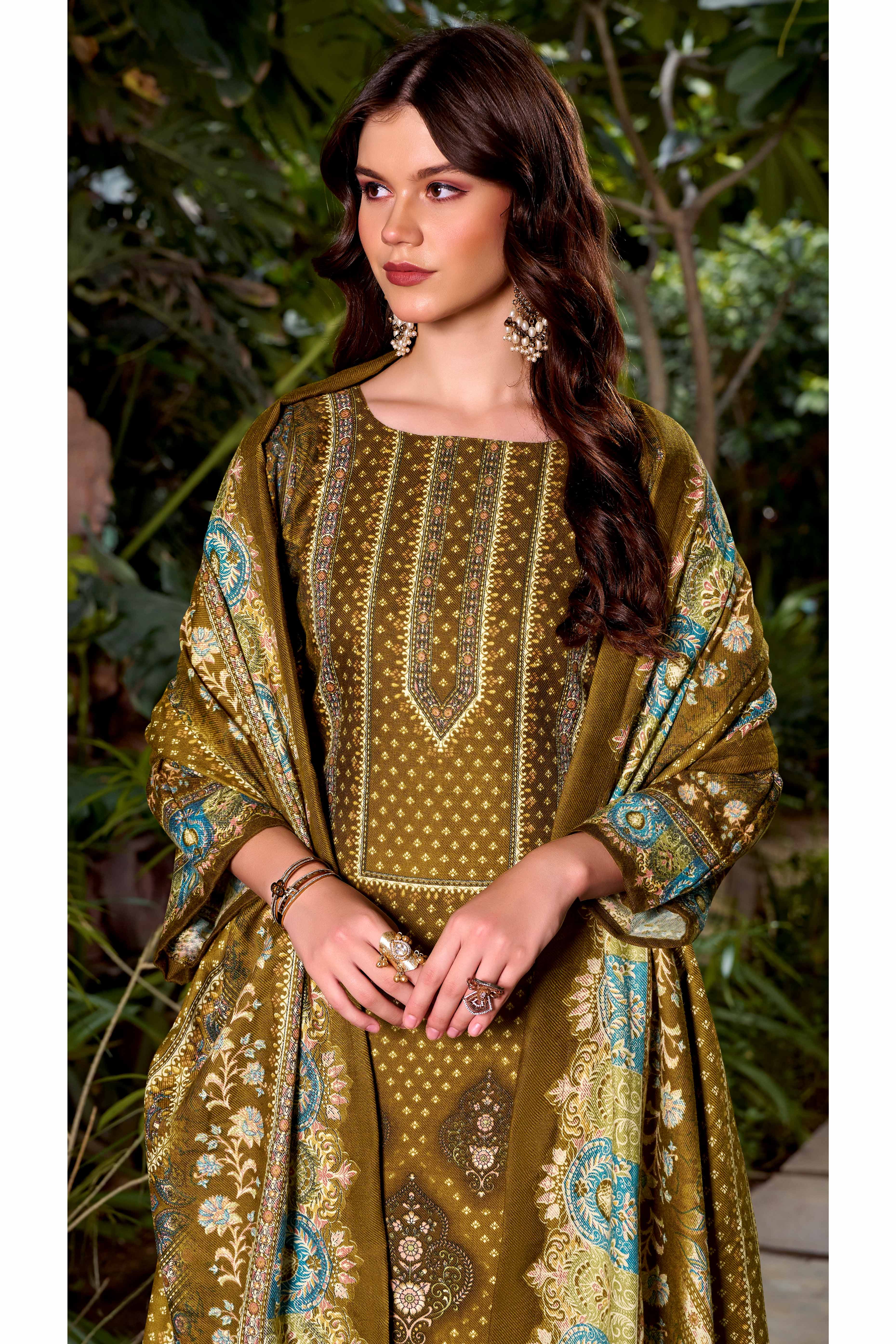 Designed Mehendi Green Pure Pashmina Wool Fabric with Floral Prints for Timeless Appeal