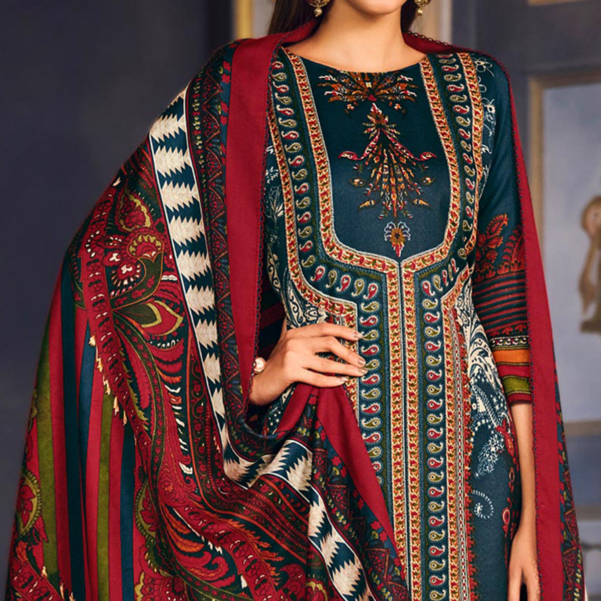 Morpich Digital Printed Pashmina Woolen Suit
