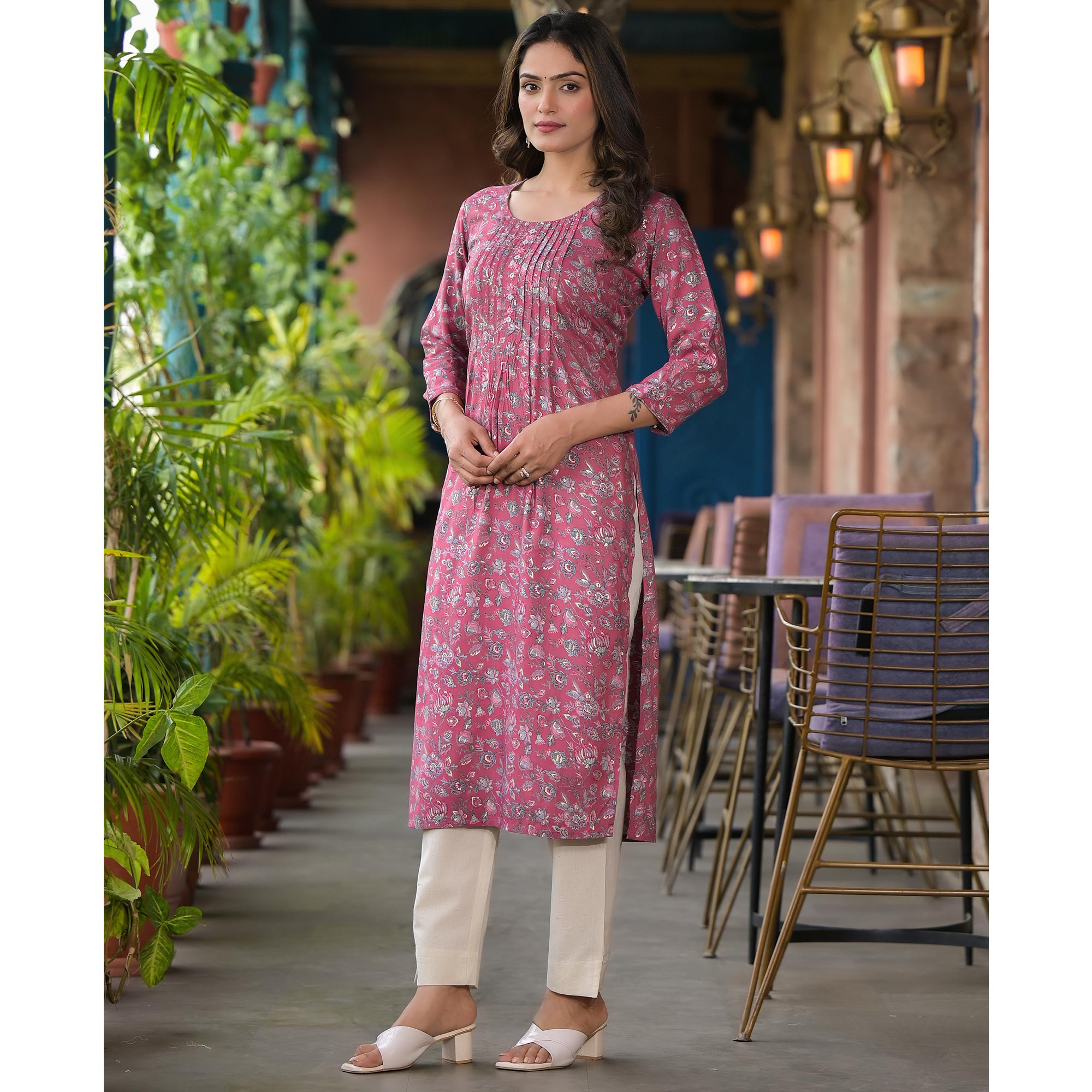 Pink Floral Printed Rayon Straight kurti