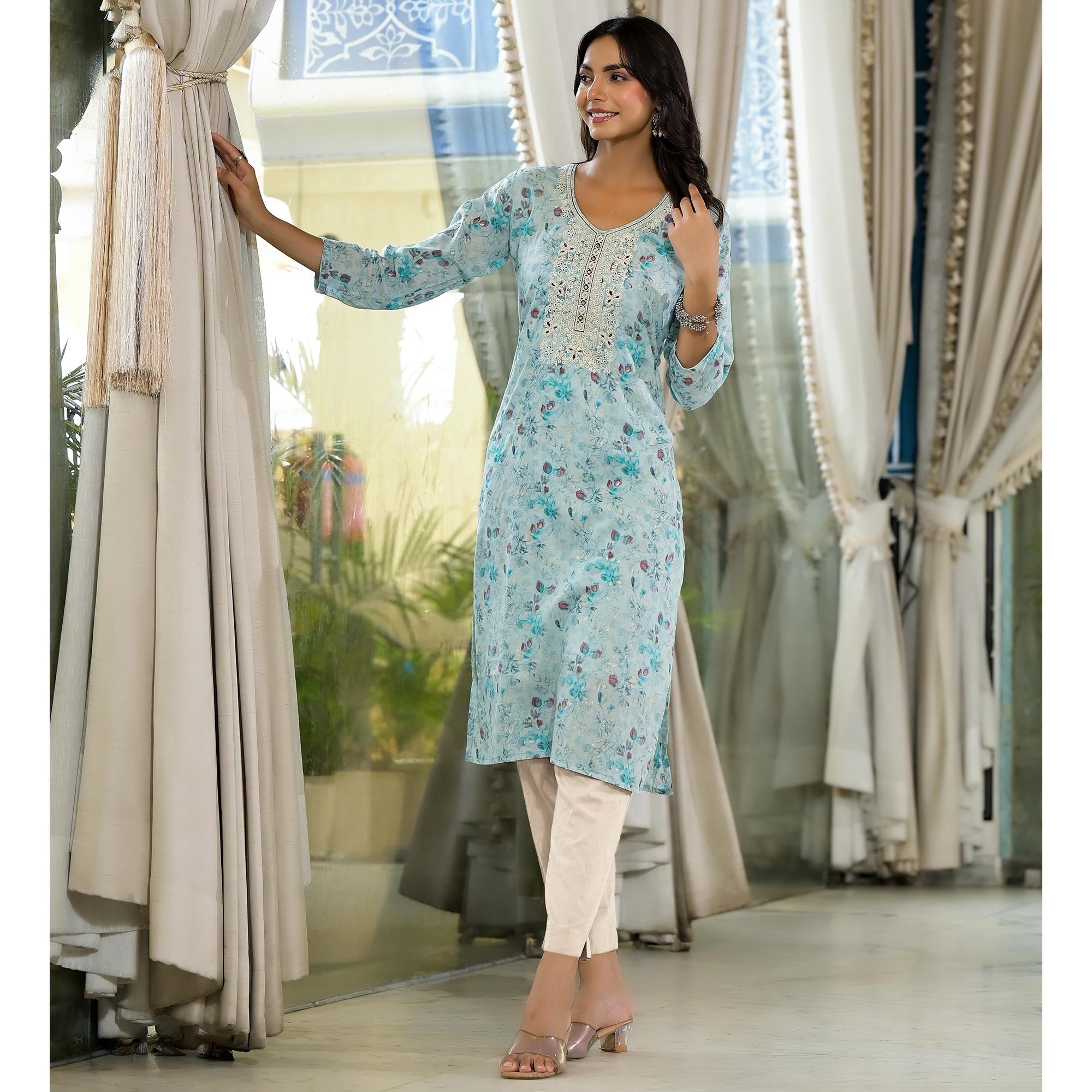 Blue Floral Printed Mul Mul Cotton Straight Kurti