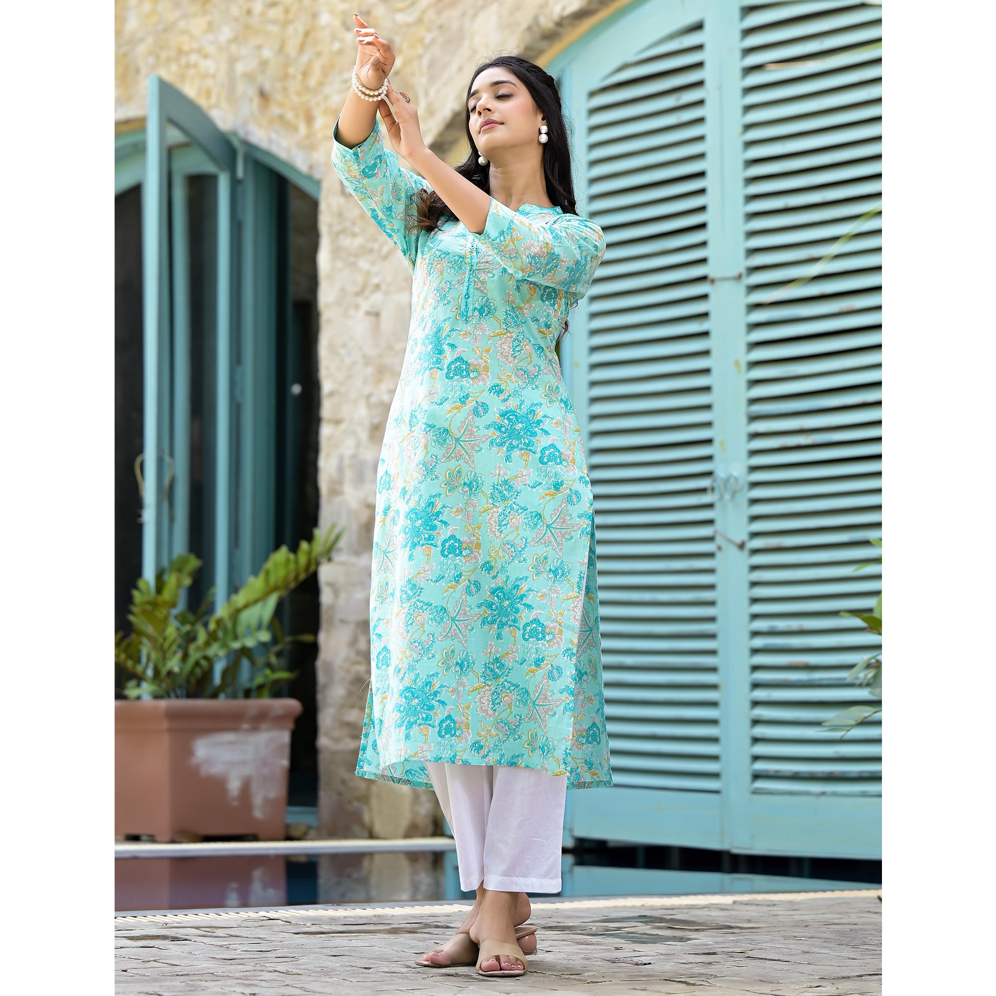 Turquoise Floral Printed Pure Cotton Straight Kurti