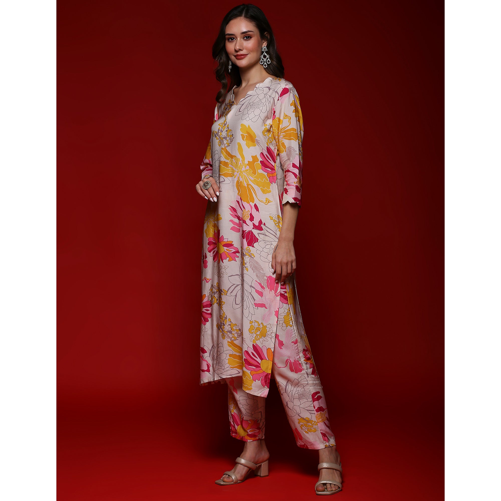 Off White Floral Printed Muslin Co-Ord Set