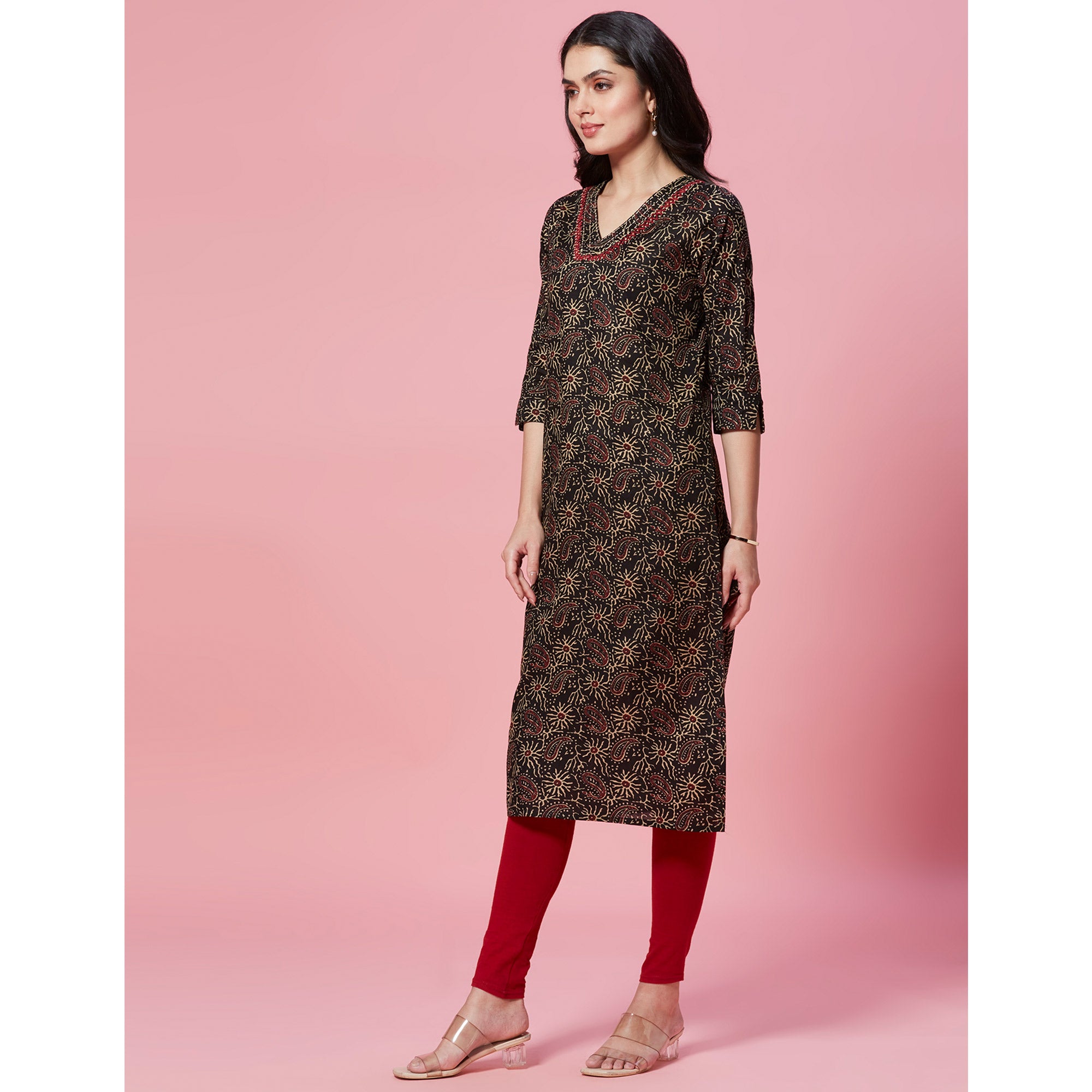 Black Floral Printed Pure Cotton Straight Kurti