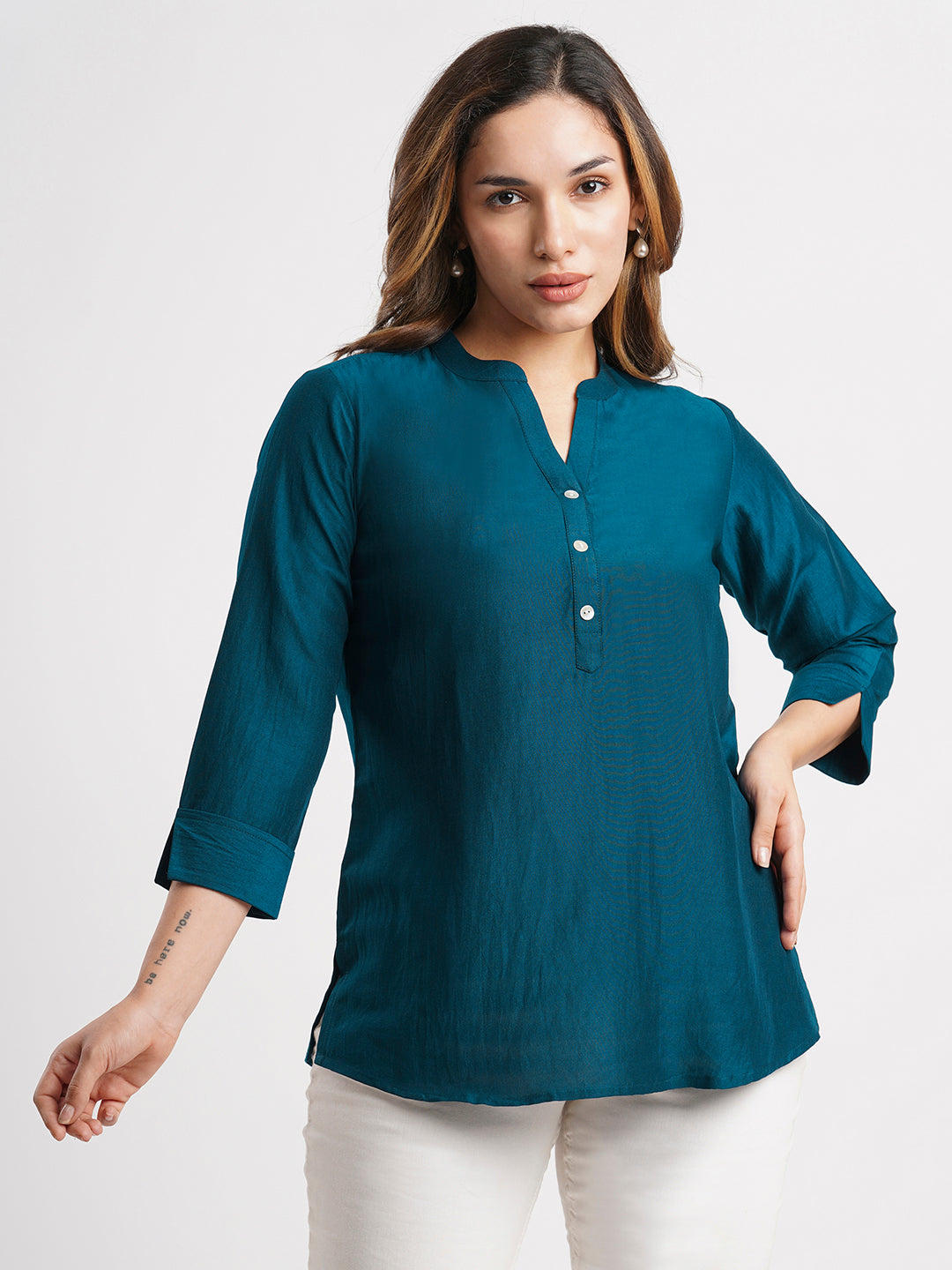 Teal Solid Poly Chinon Straight Top