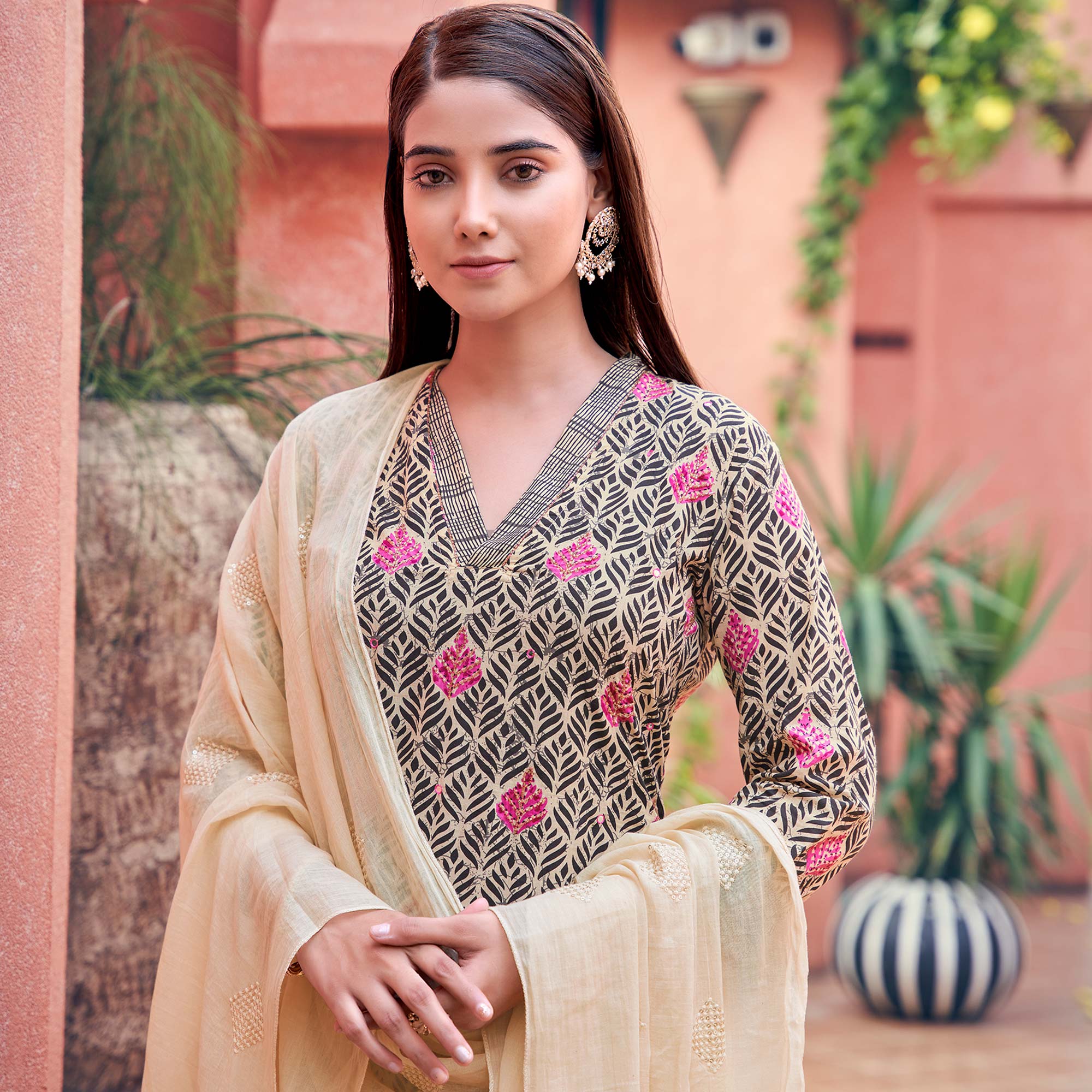 Chikoo Floral Printed Pure Cotton Suit