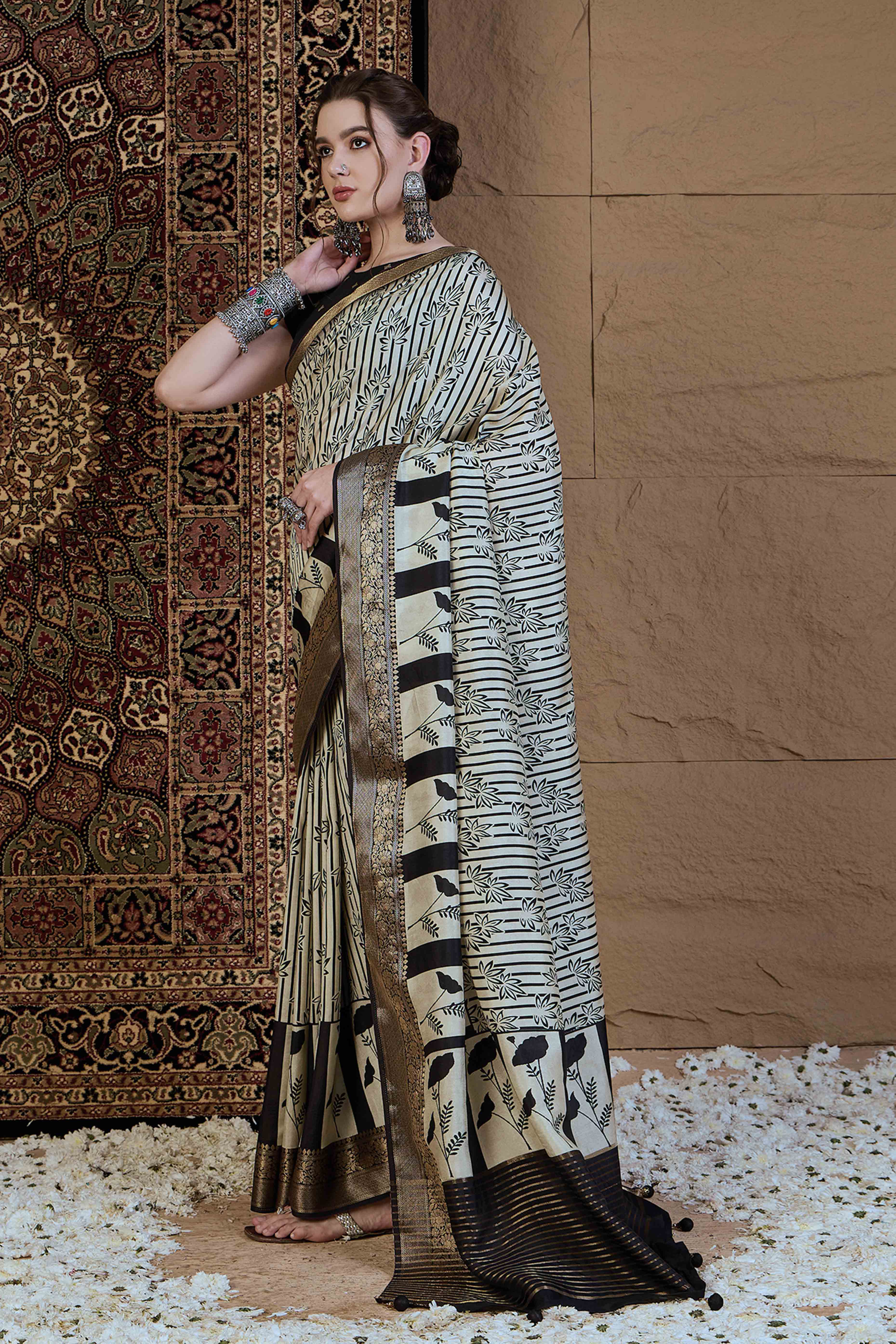 Off White & Black Floral Printed Viscose Saree