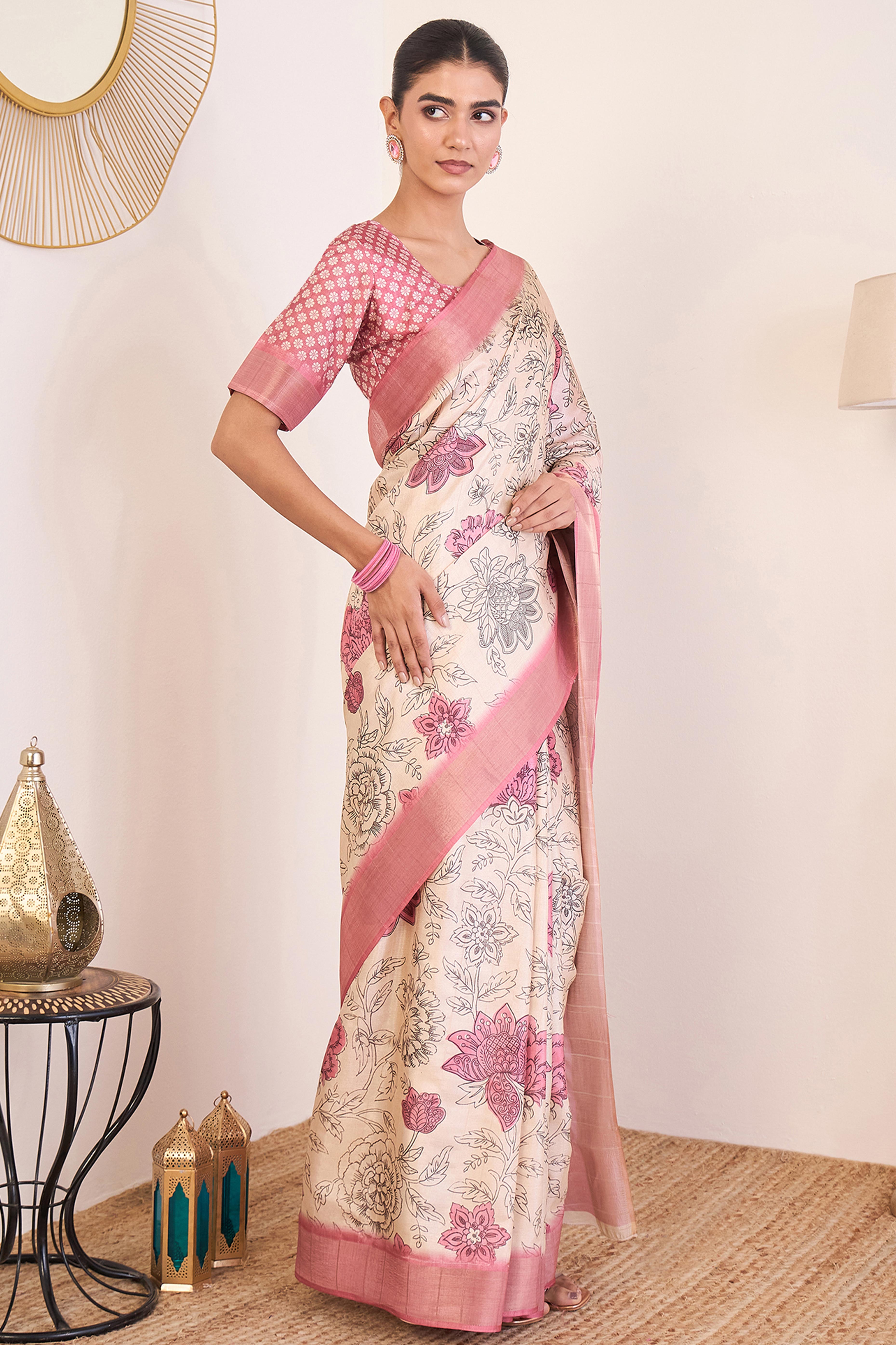 Elegant Pink Floral Printed Kotha Cotton Silk Saree Reflecting Subtle Sophistication