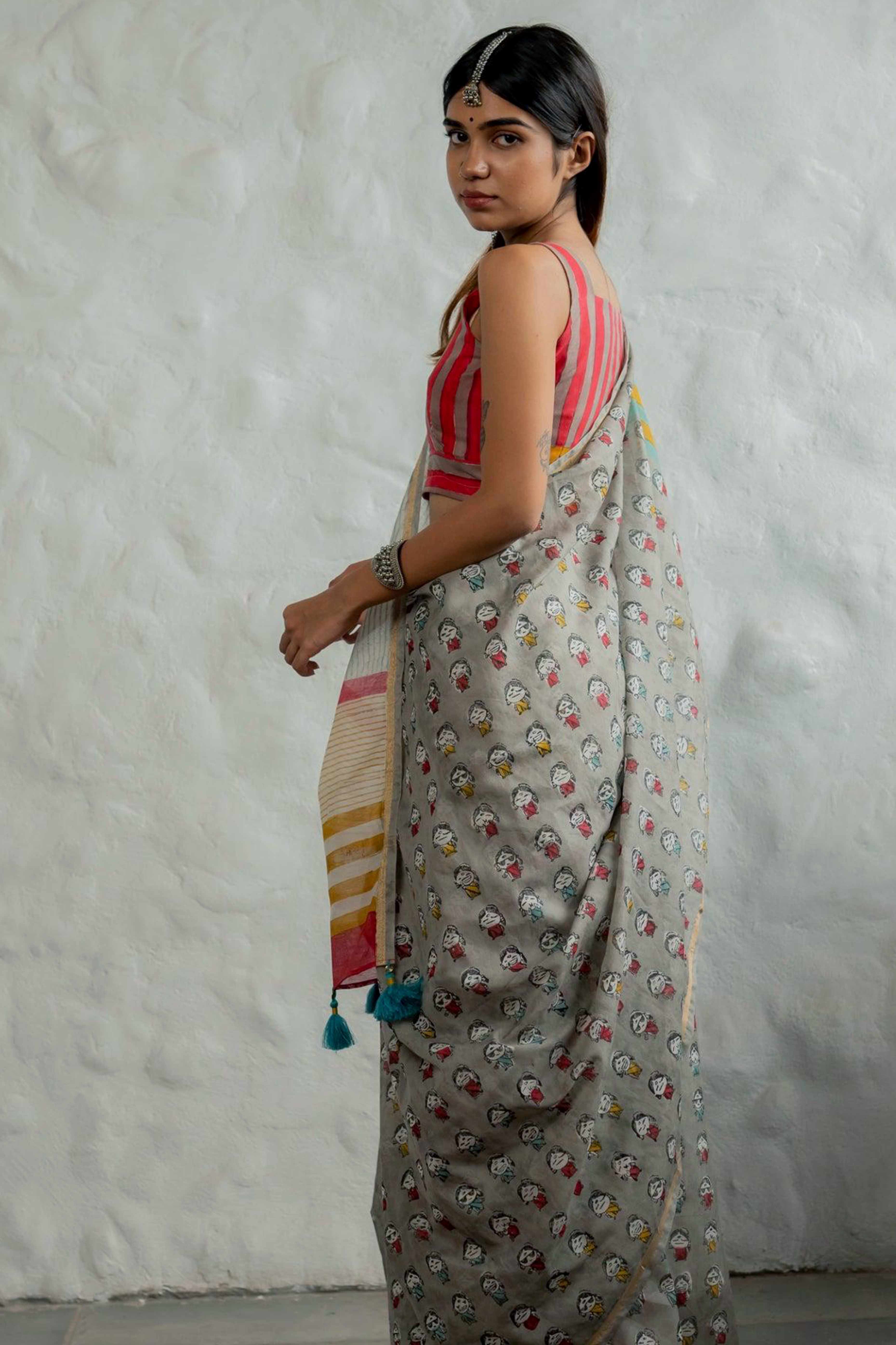Grey Batik Printed Pure Linen Saree With Tassels