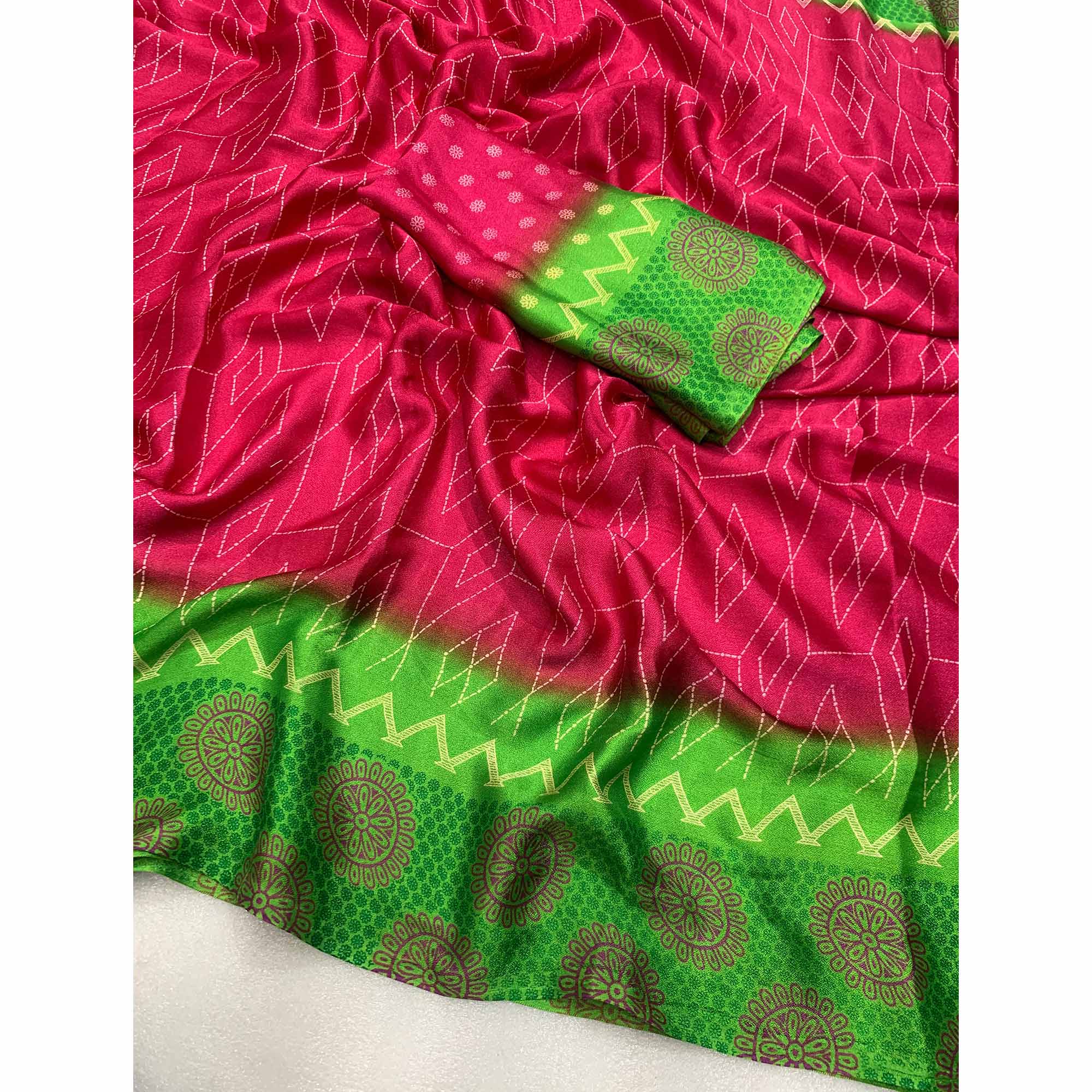 Pink Geometric Printed Chiffon Saree