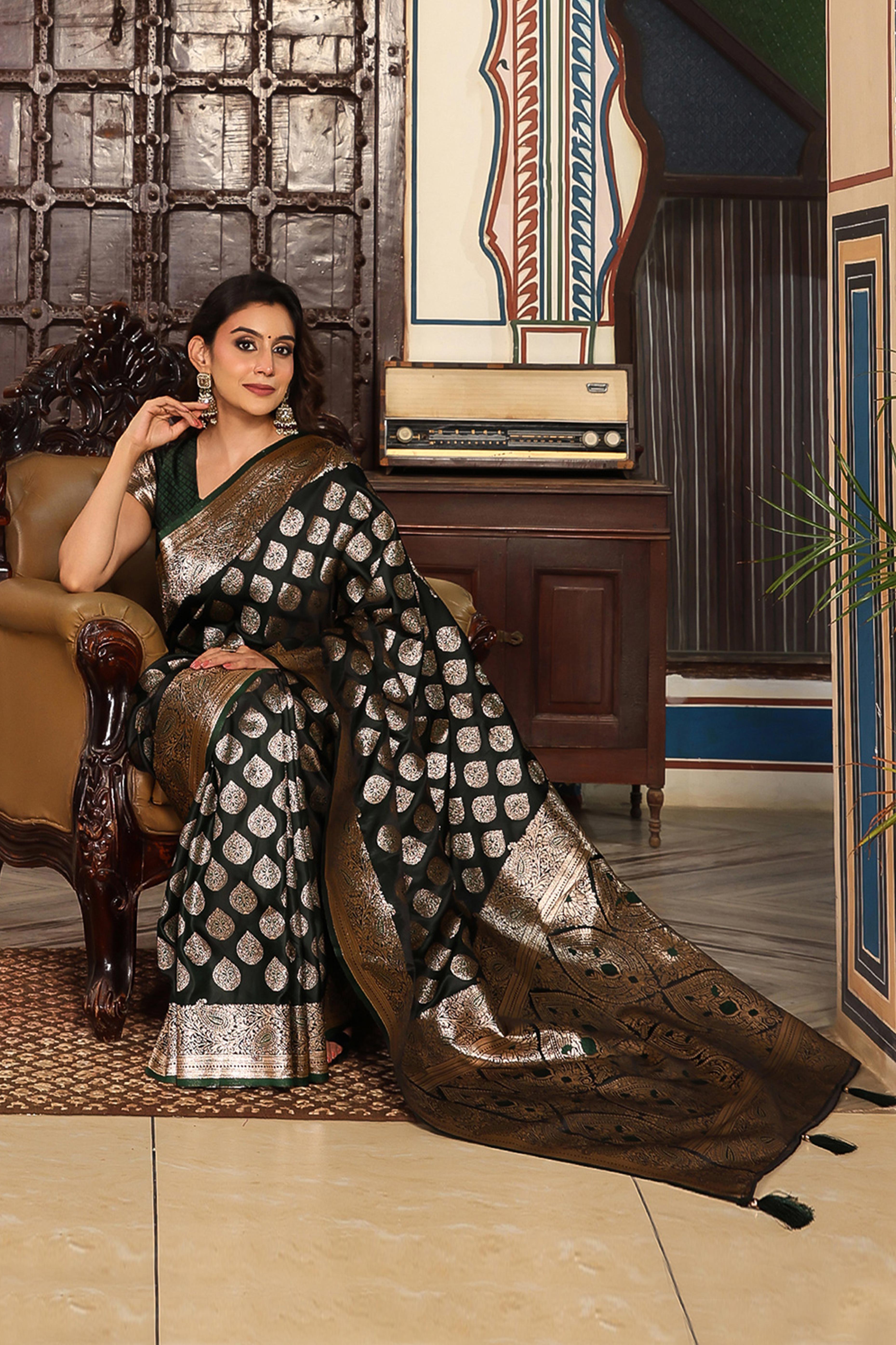 Festive Dark Green Saree in Silk Blend with Exquisite Zari Weaving Work