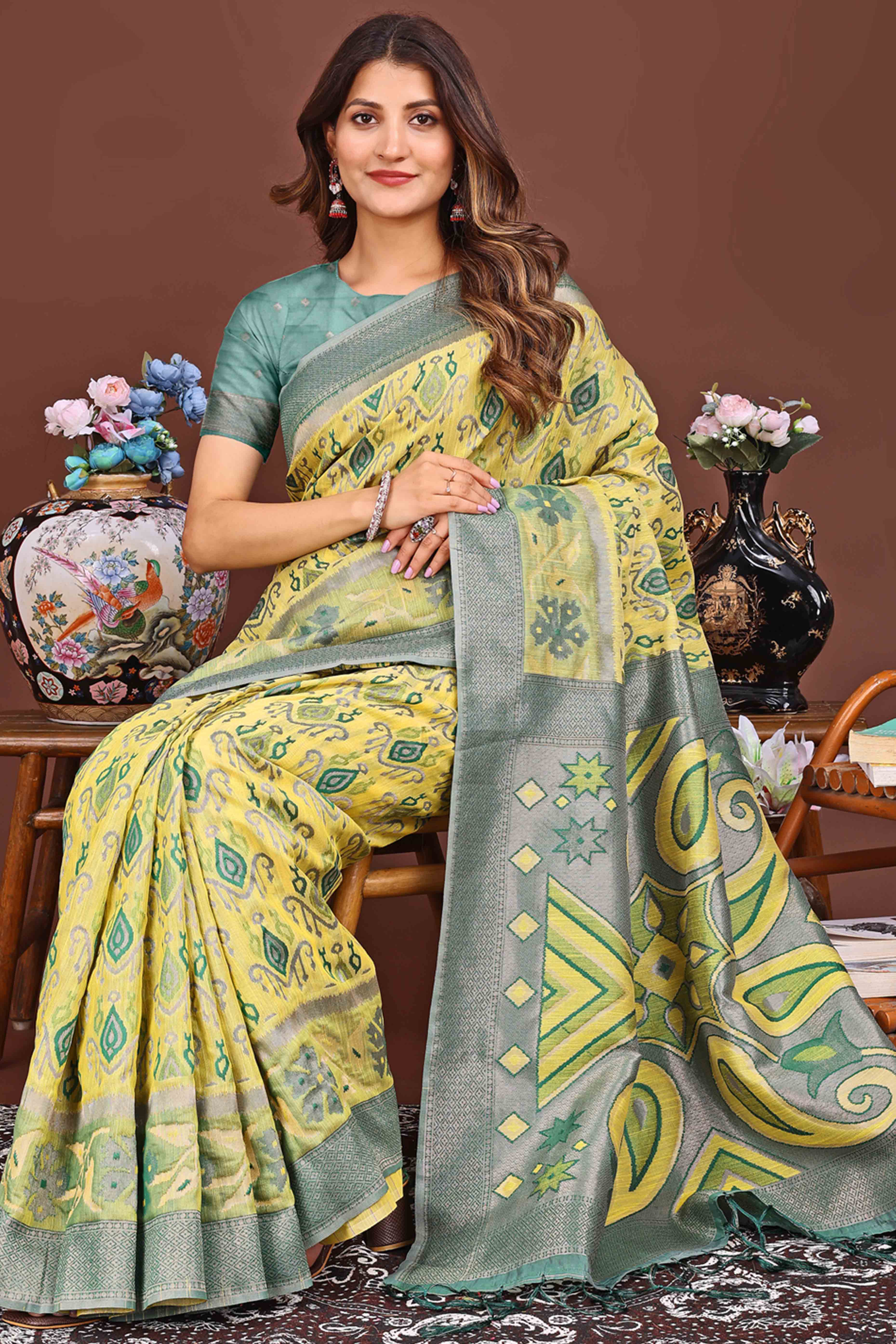 Stunning Zari Woven Yellow Linen Cotton Saree With Graceful Tassel Pallu