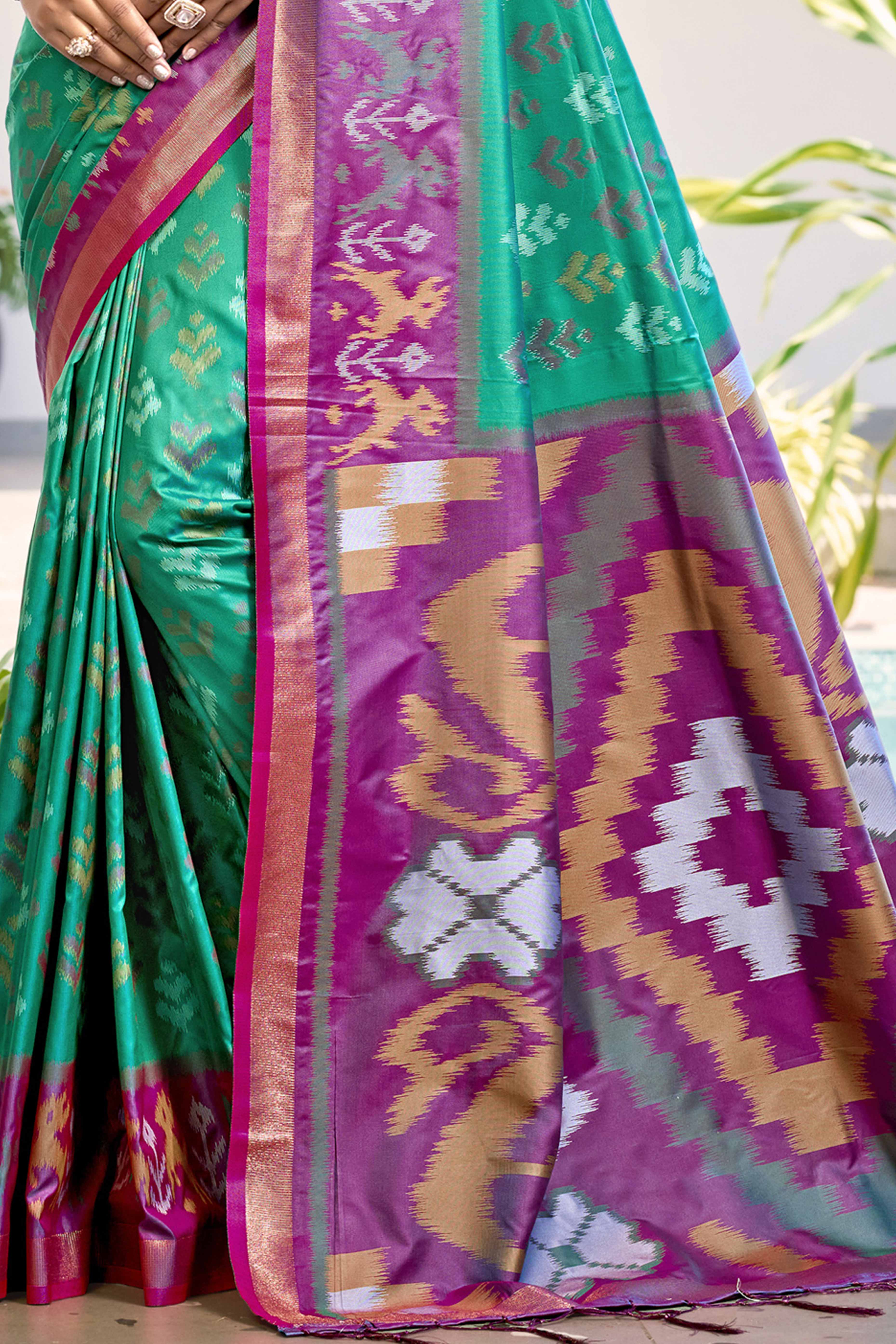 Rama Green Ikat Woven Silk Saree for Festive Celebrations