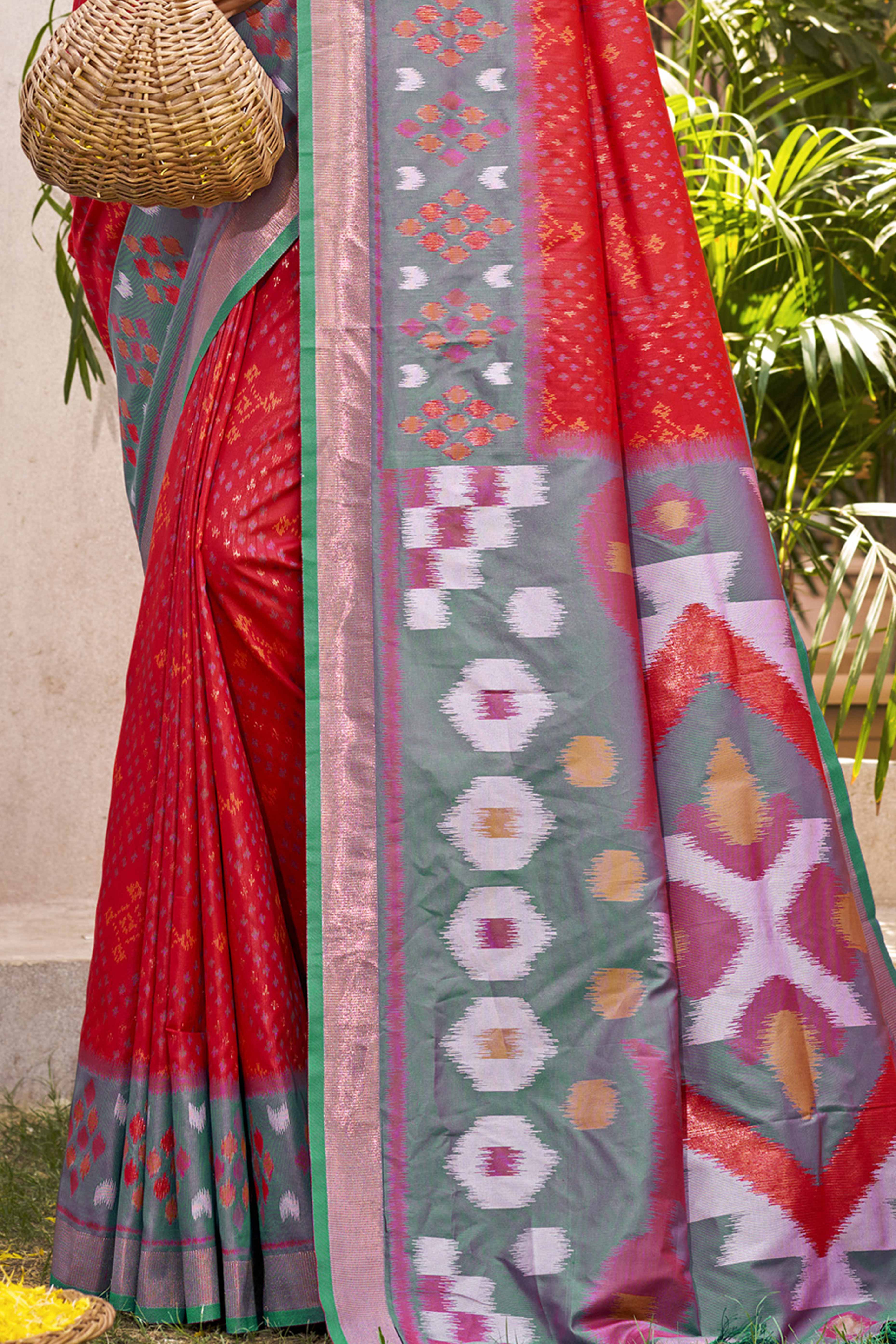Red Ikkat Woven Silk Saree for Festive Celebrations
