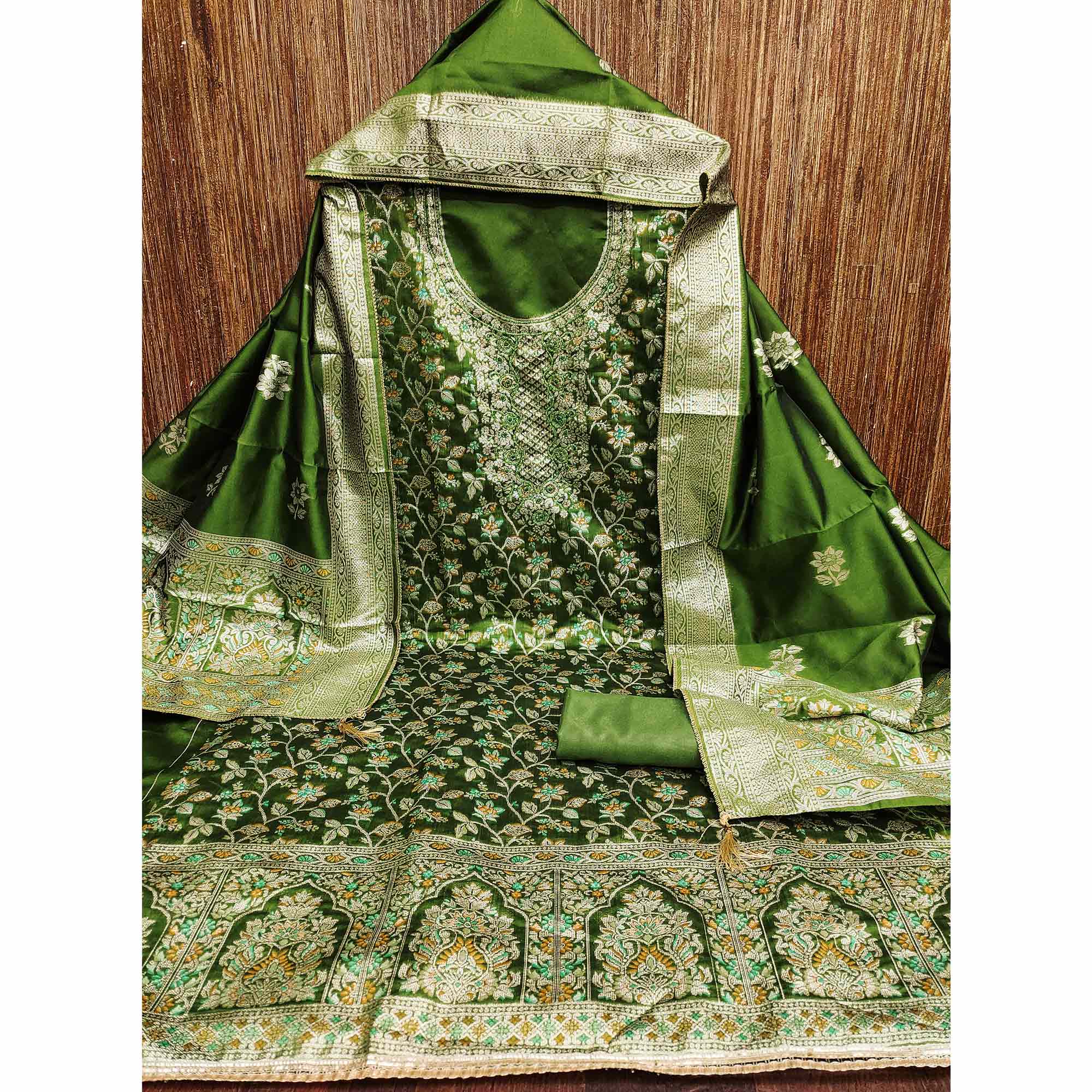 Unstitched Green Jacquard Dress Set with Traditional Zari Weaving
