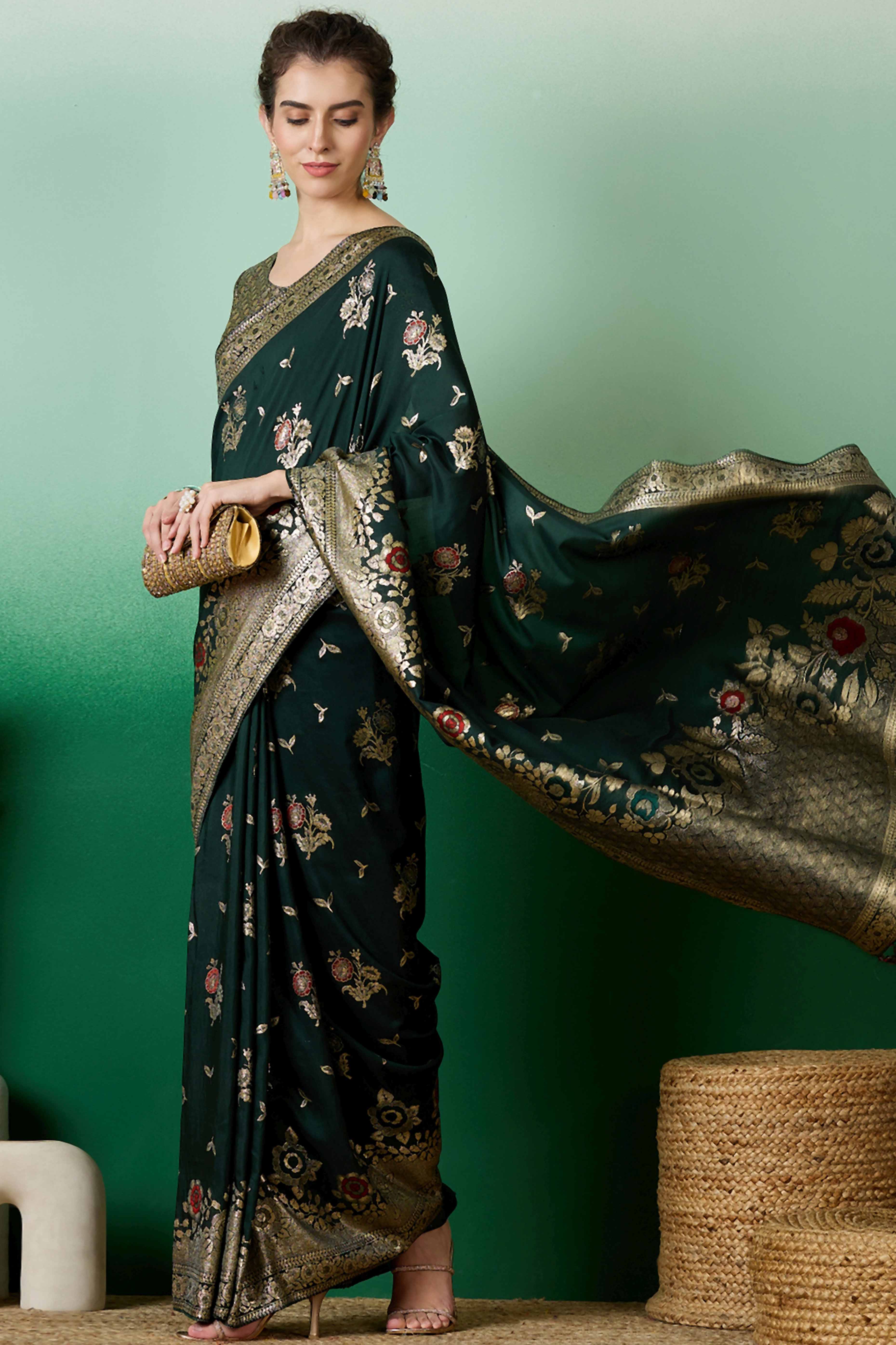 Green Cotton Blend Saree Embellished With Floral Zari Weaving & Tasselled Pallu