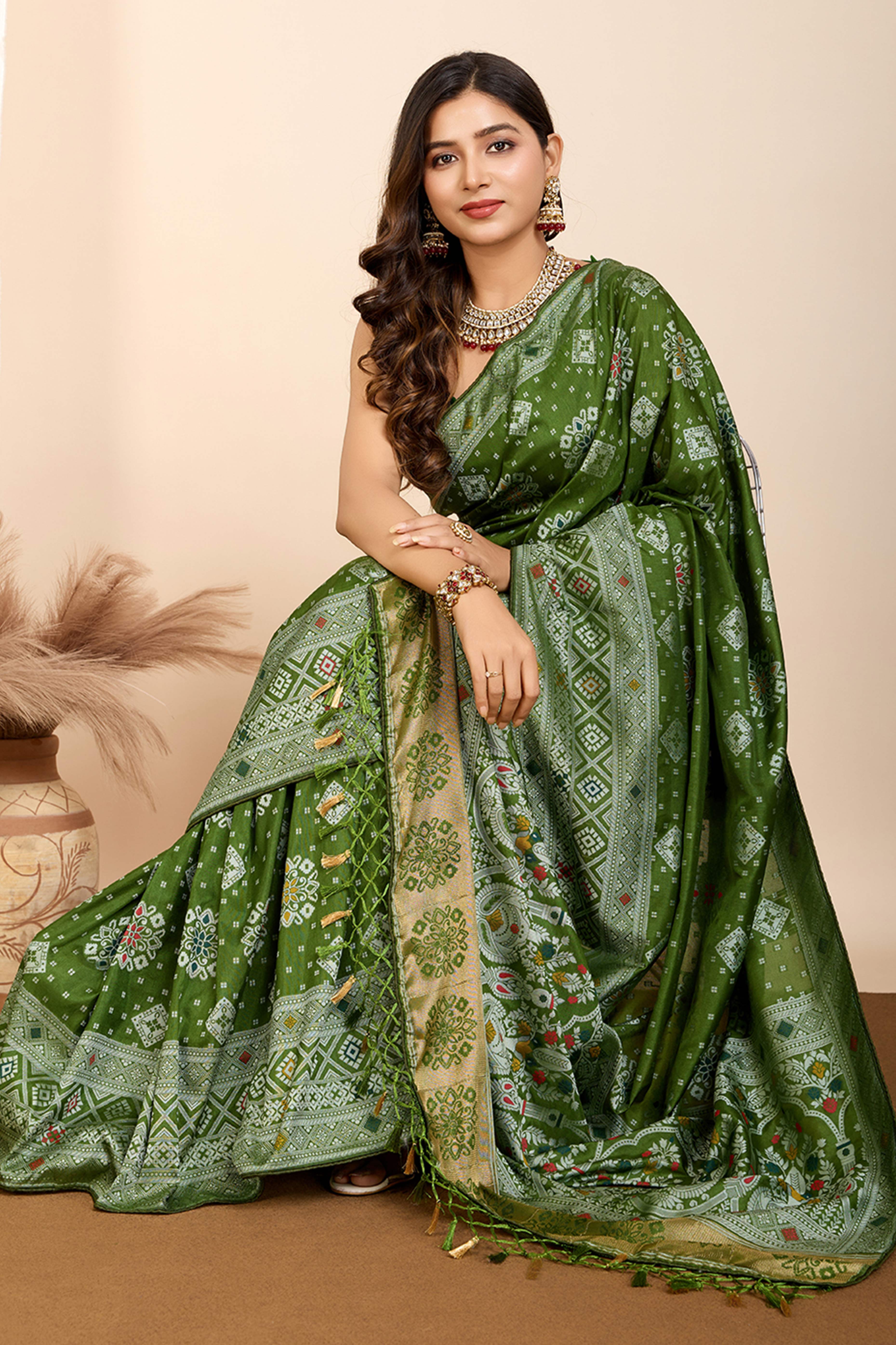 Green Minakari Weaving Pure Silk Saree