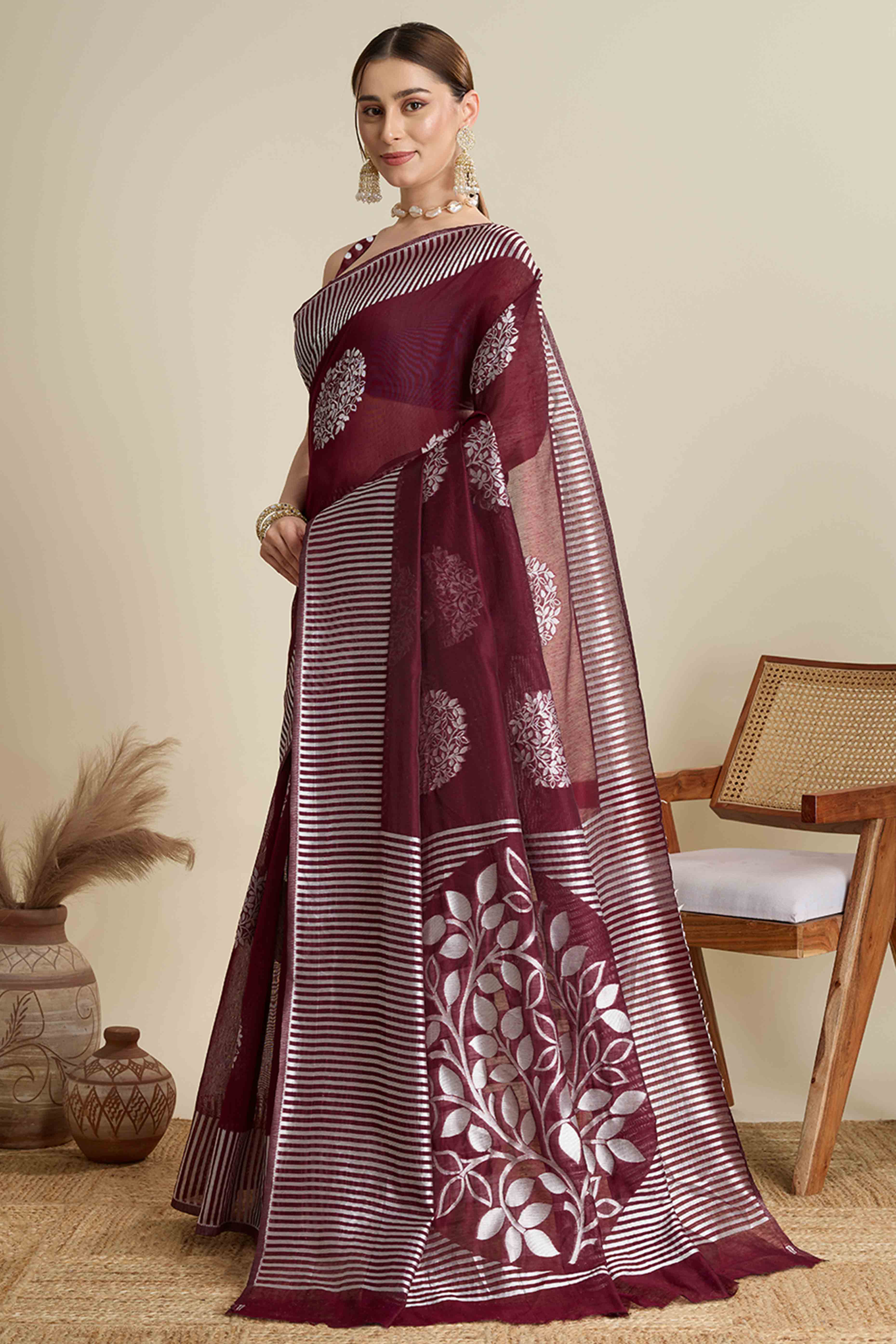 Maroon Elegance Soft Cotton Silk Saree with Beautifully Woven Floral Designs