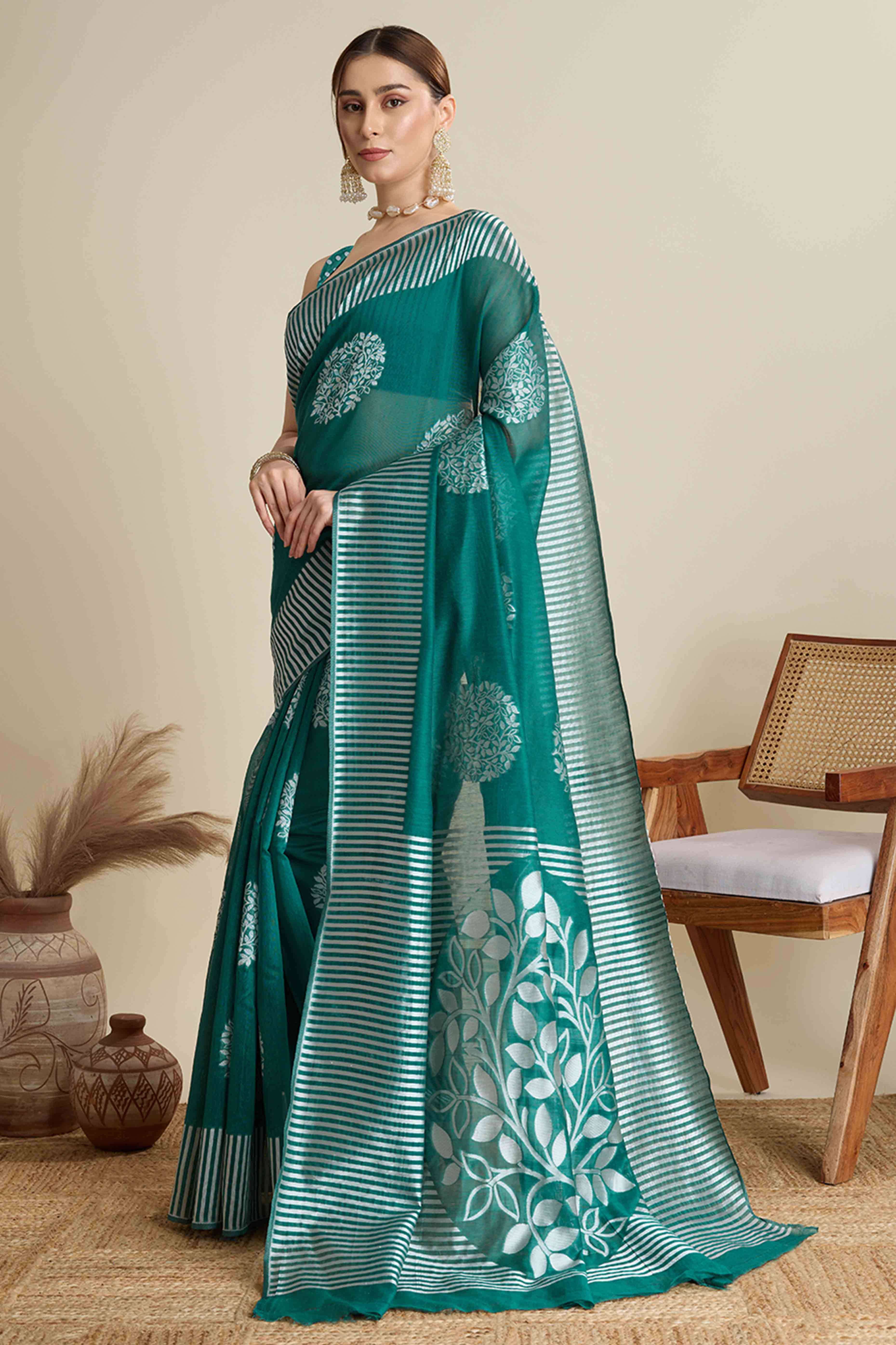 Rama Green Elegance Soft Cotton Silk Saree with Beautifully Woven Floral Designs