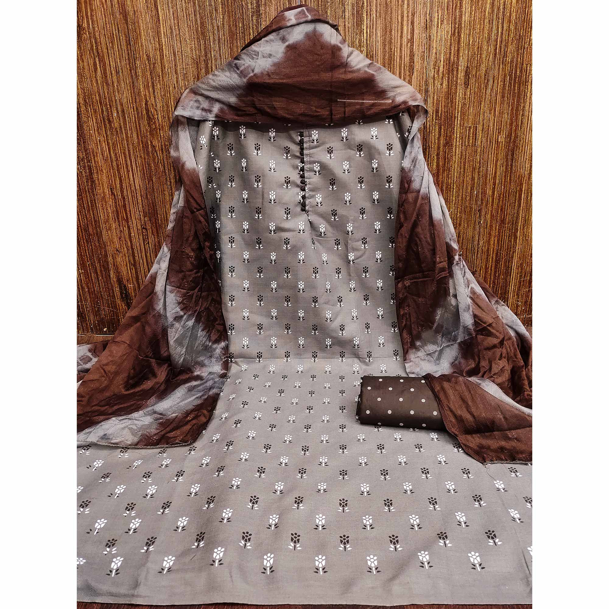 Elegant Light Grey Floral Printed Cotton Blend Dress Material