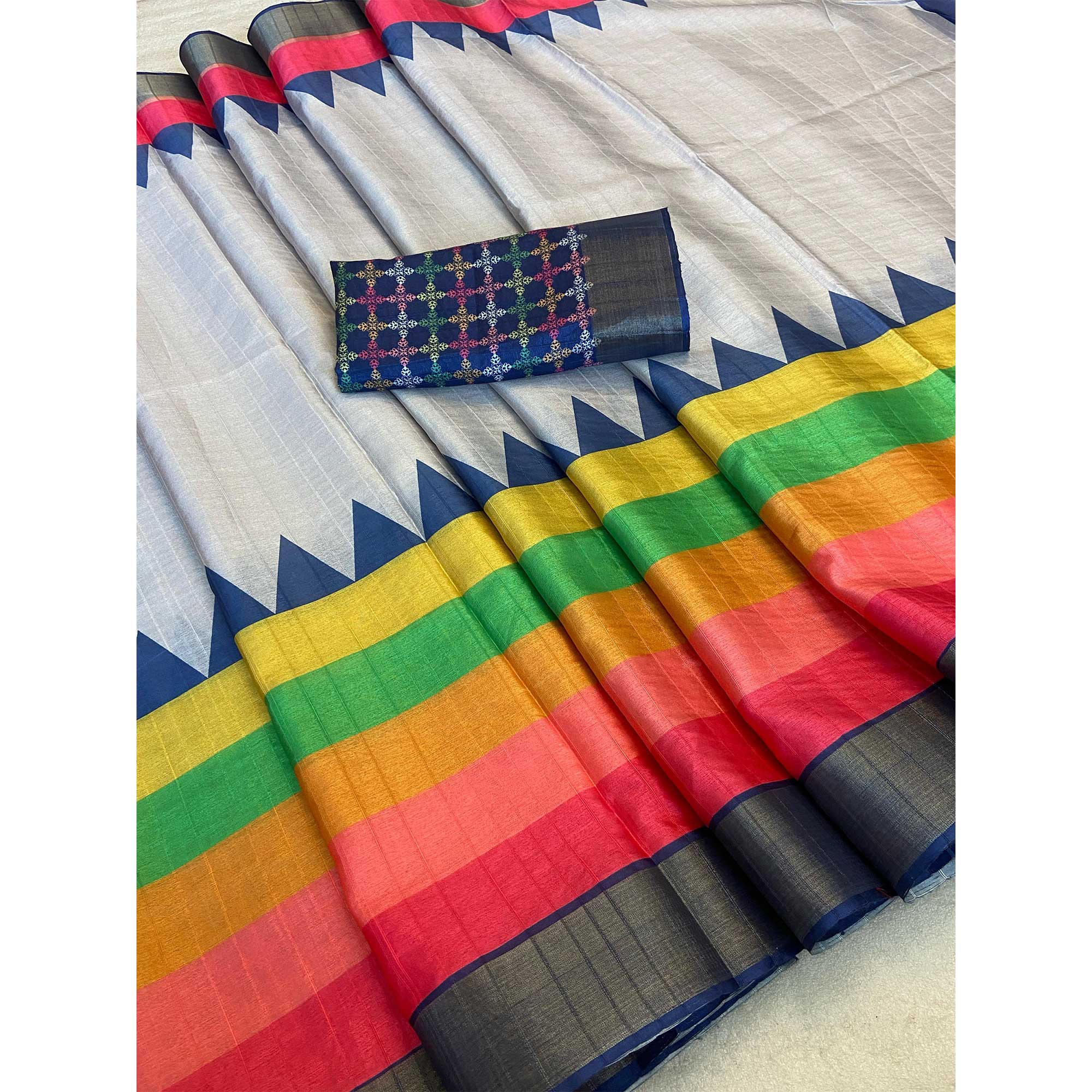 Grey Cotton Silk Saree Woven on Handloom with Elegant Abstract Patterns