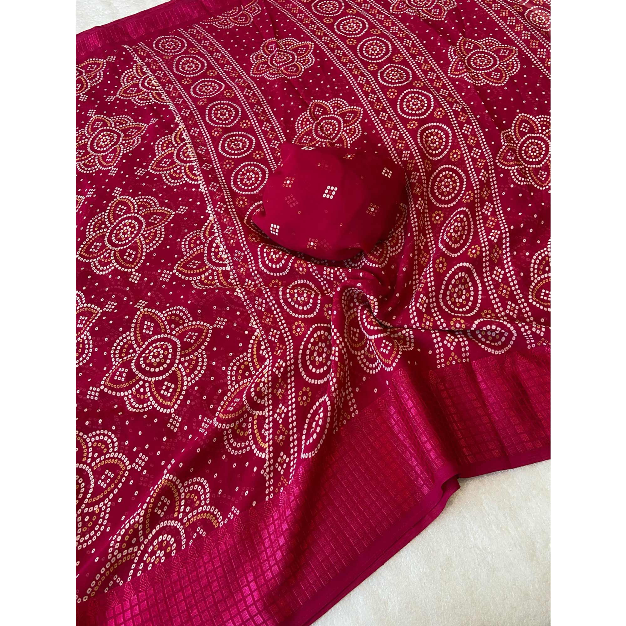 Pink Bandhani Printed Georgette Saree With Viscose Border