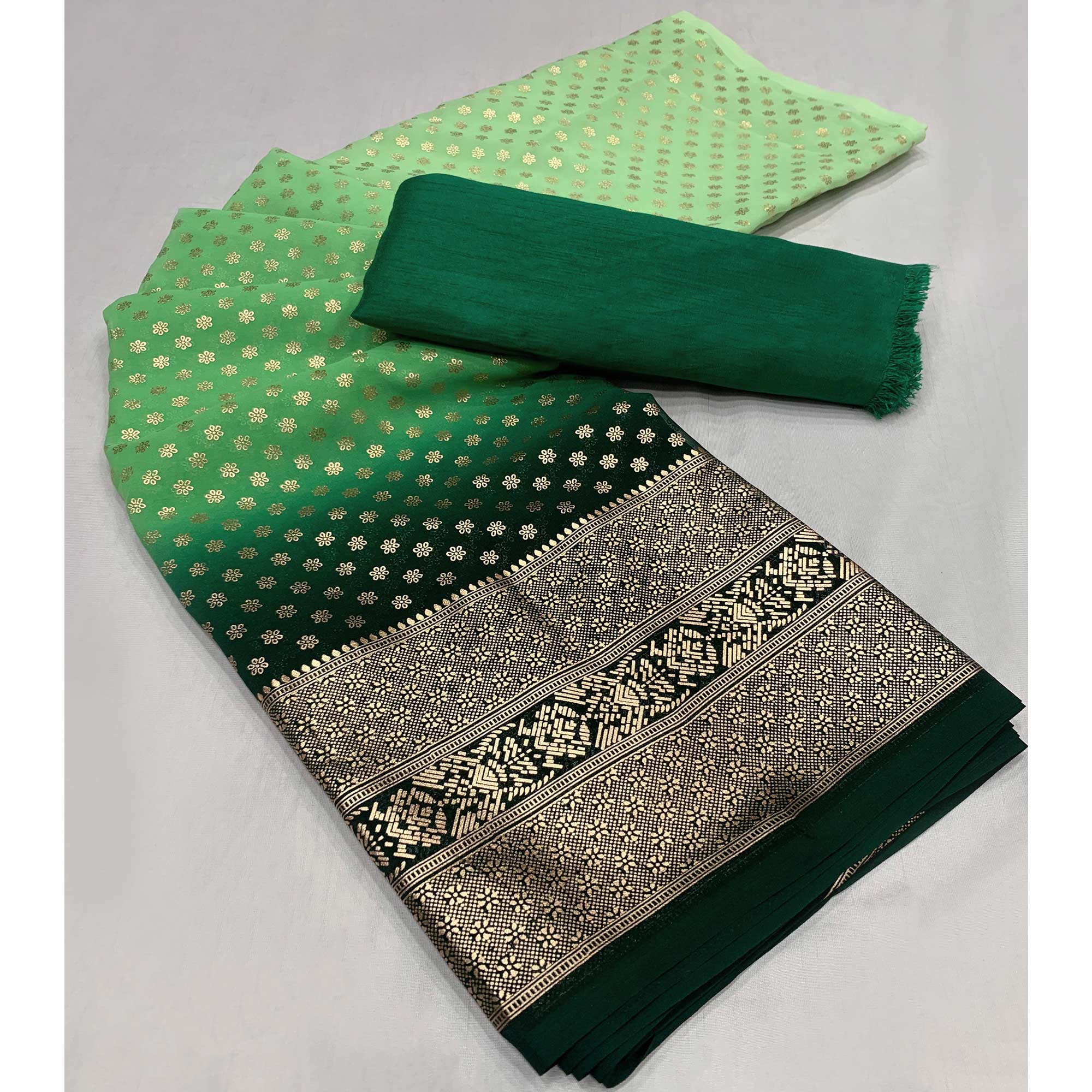 HELFAB-MIKASHI-GREEN