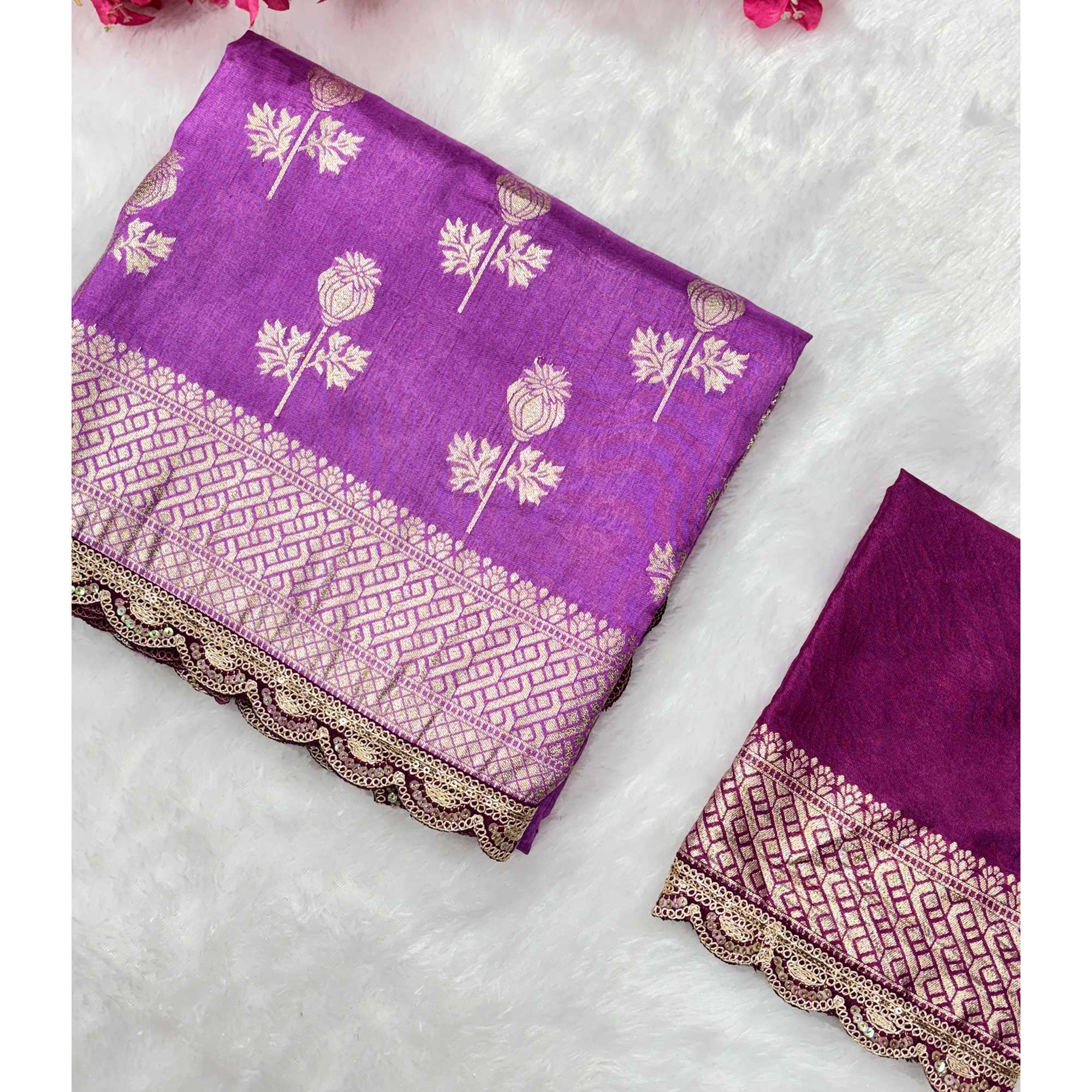 Regal Dola Silk Saree in Lavender Featuring Floral Weaves