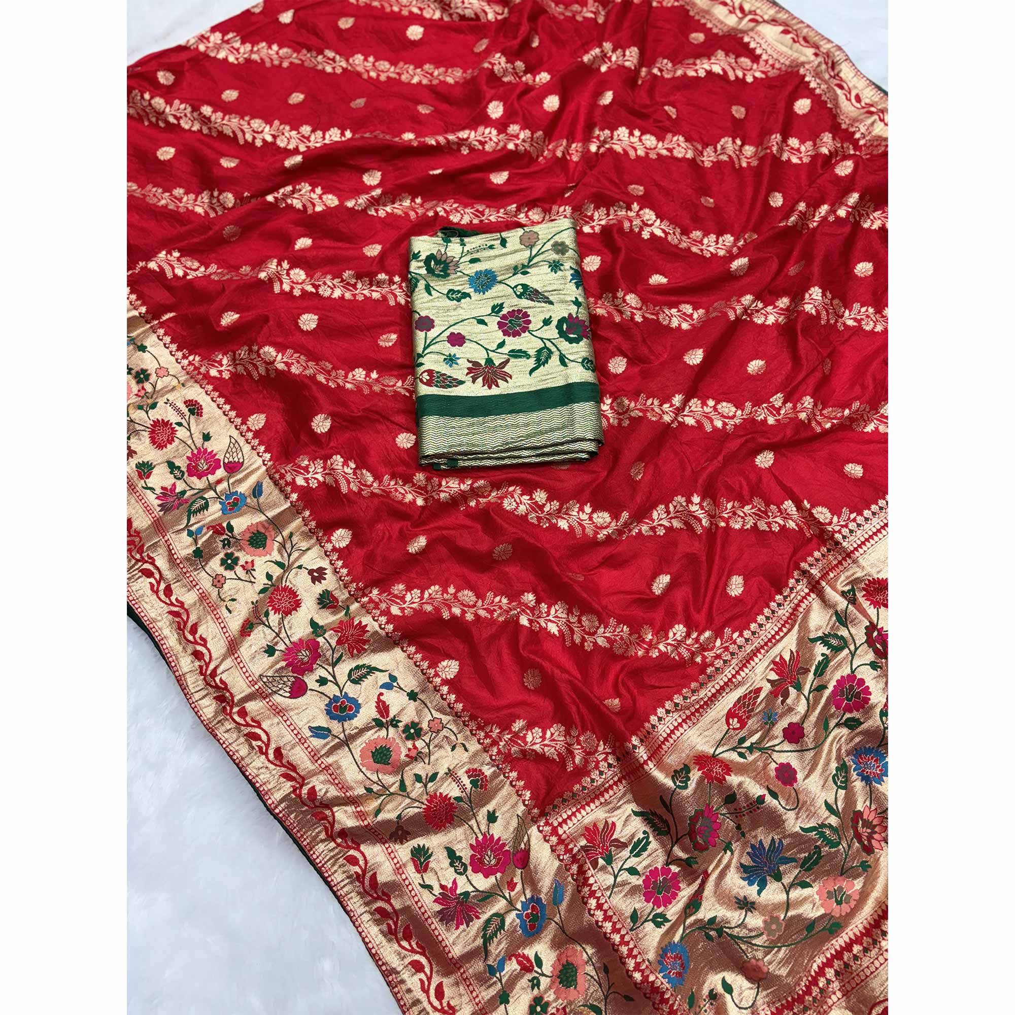 Red Dola Silk Saree With Rich Floral Zari Weaving & Classic Elegance