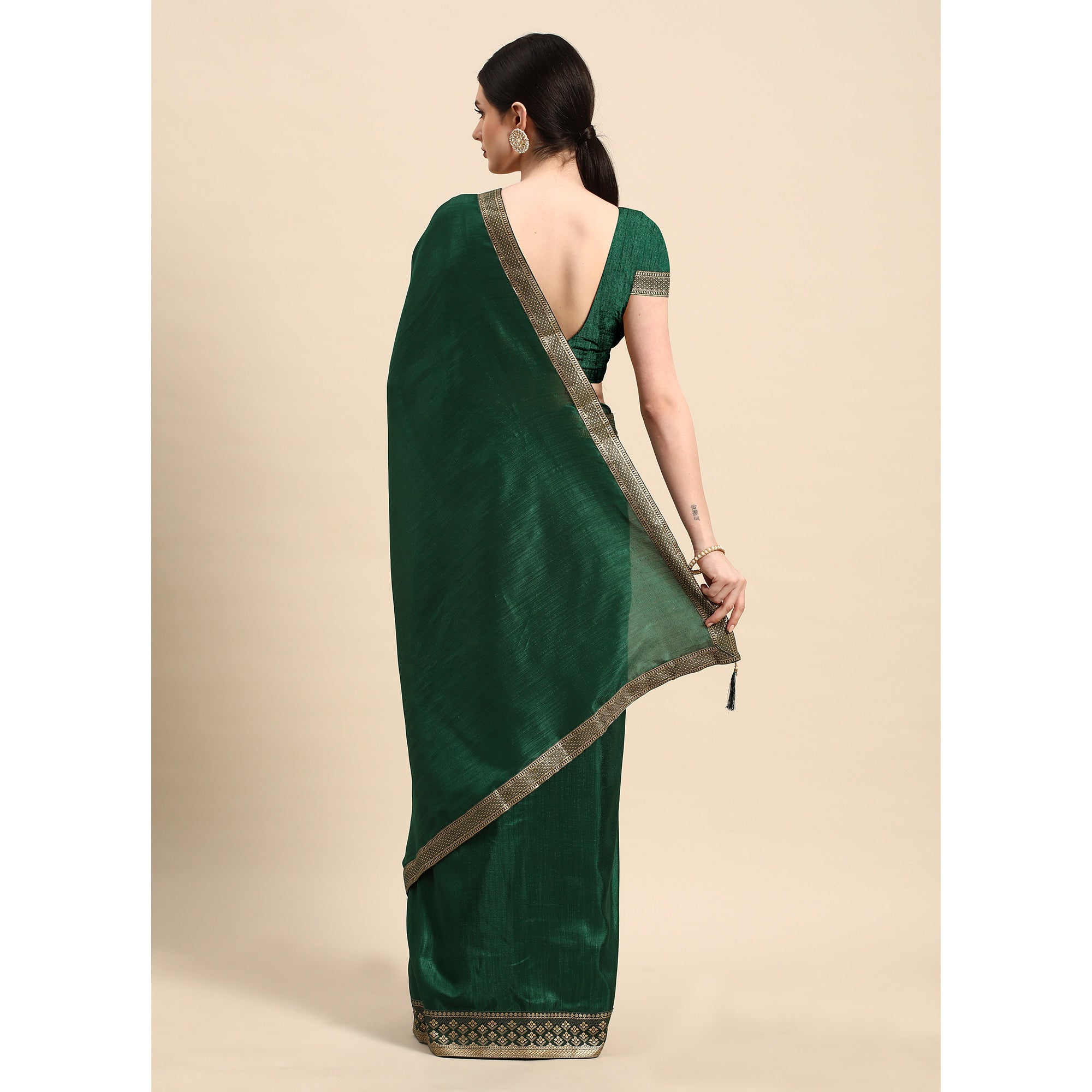 Green Solid Vichitra Silk Saree With Zari Border