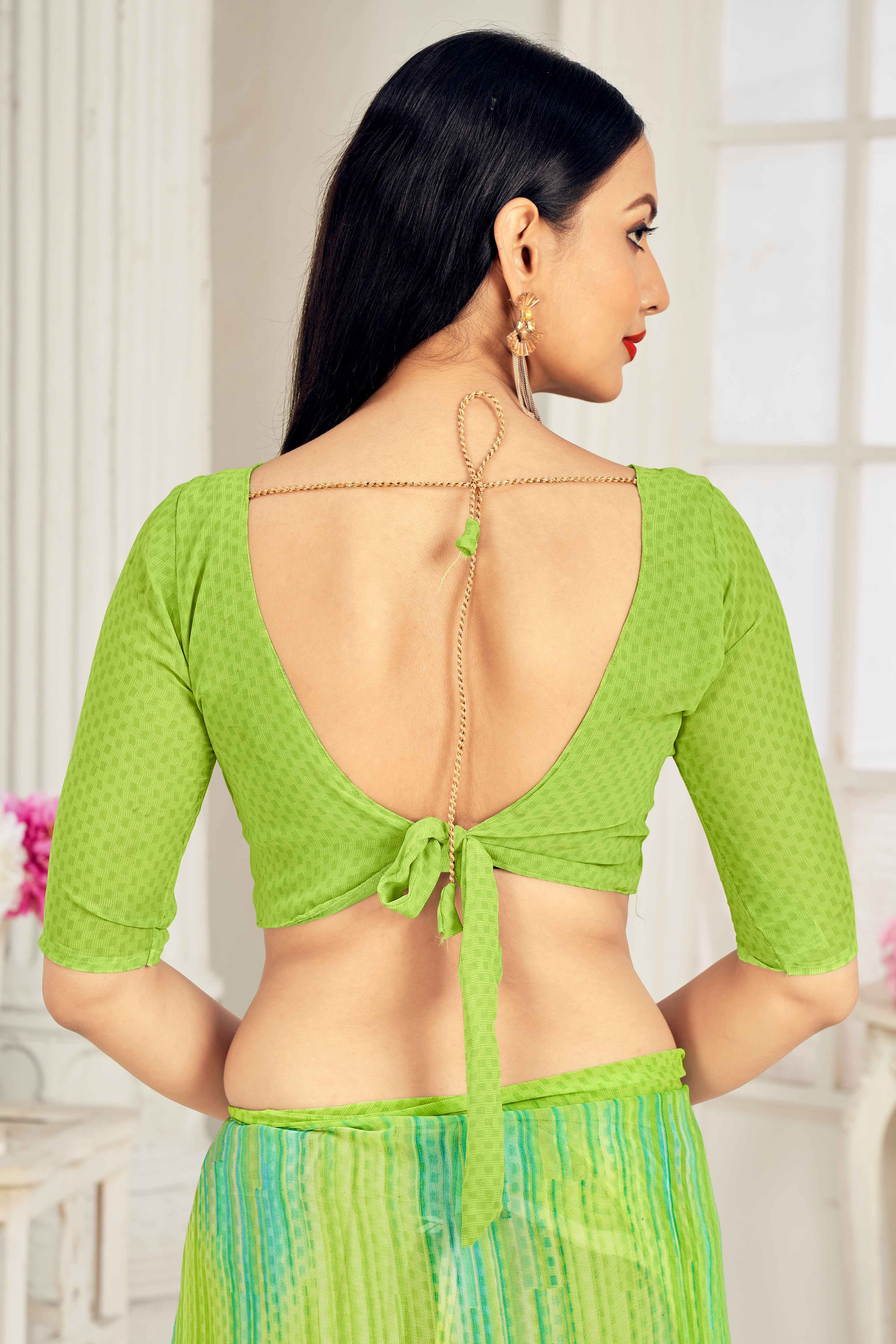 Green Georgette Saree With Stylish Striped Print