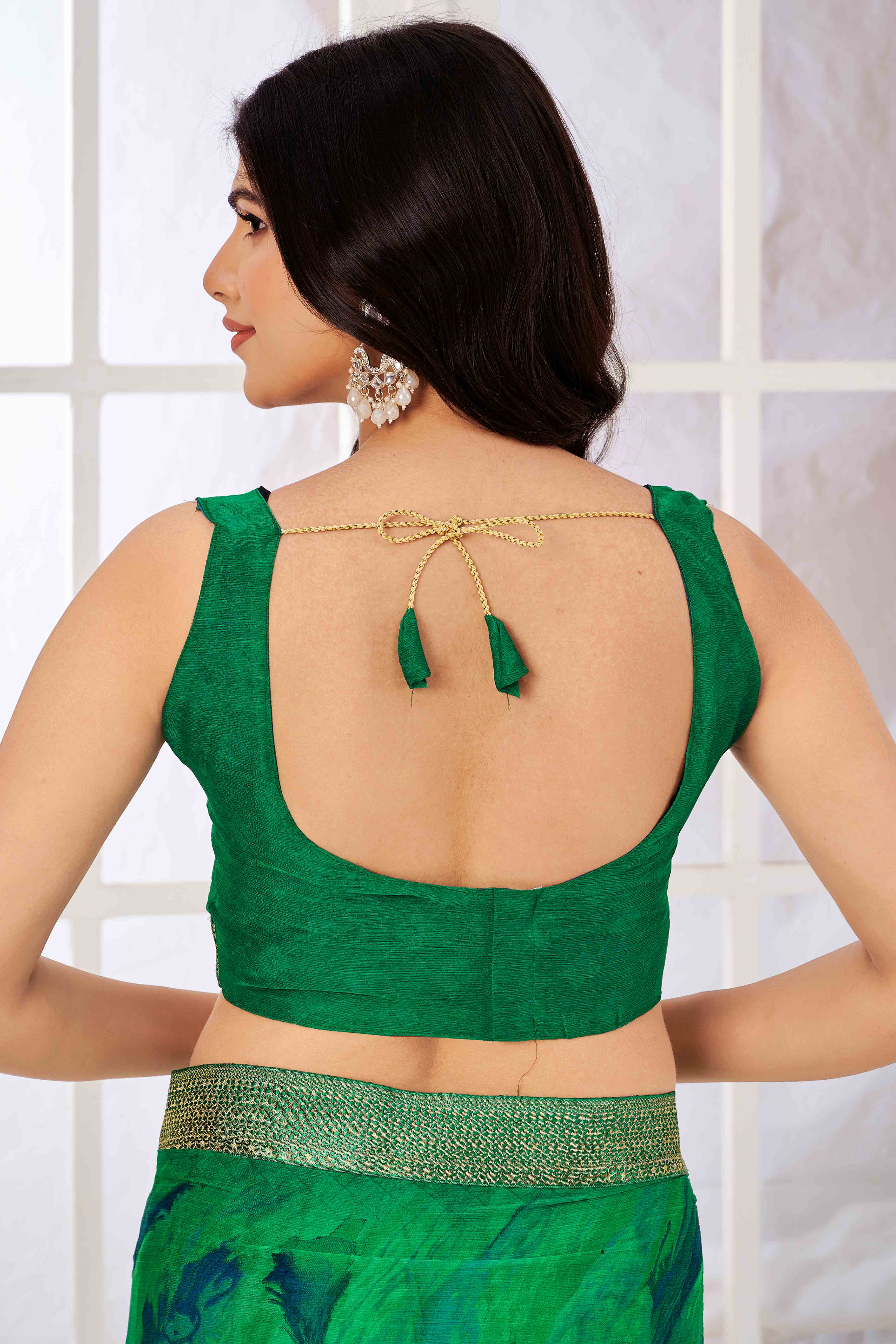 Green Chiffon Saree with Tie-Dye Abstract Print & Lace Work With Lace Work