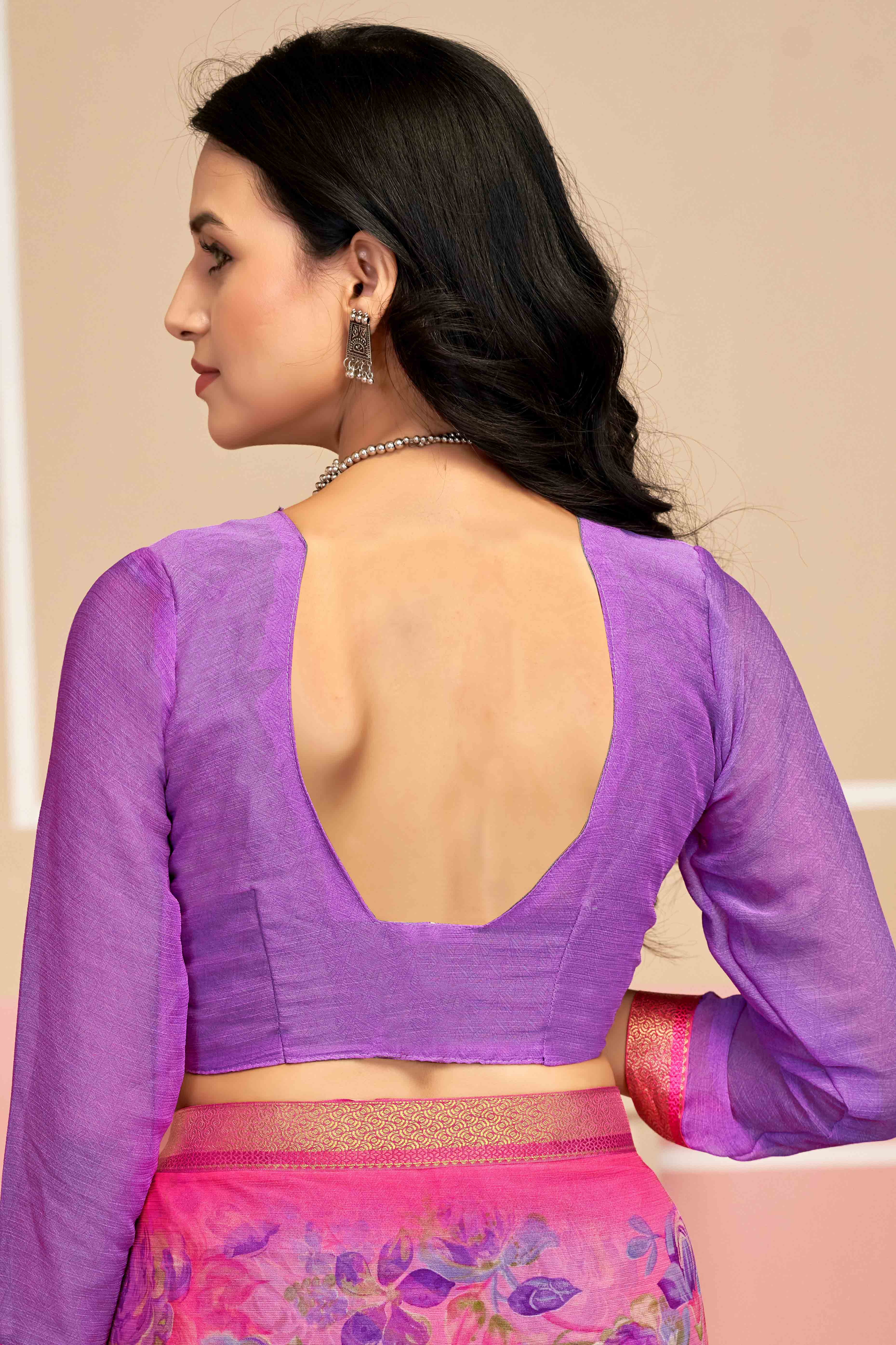 Dazzling Floral Printed Chiffon Saree In Pink with Delicate Woven Lace Border