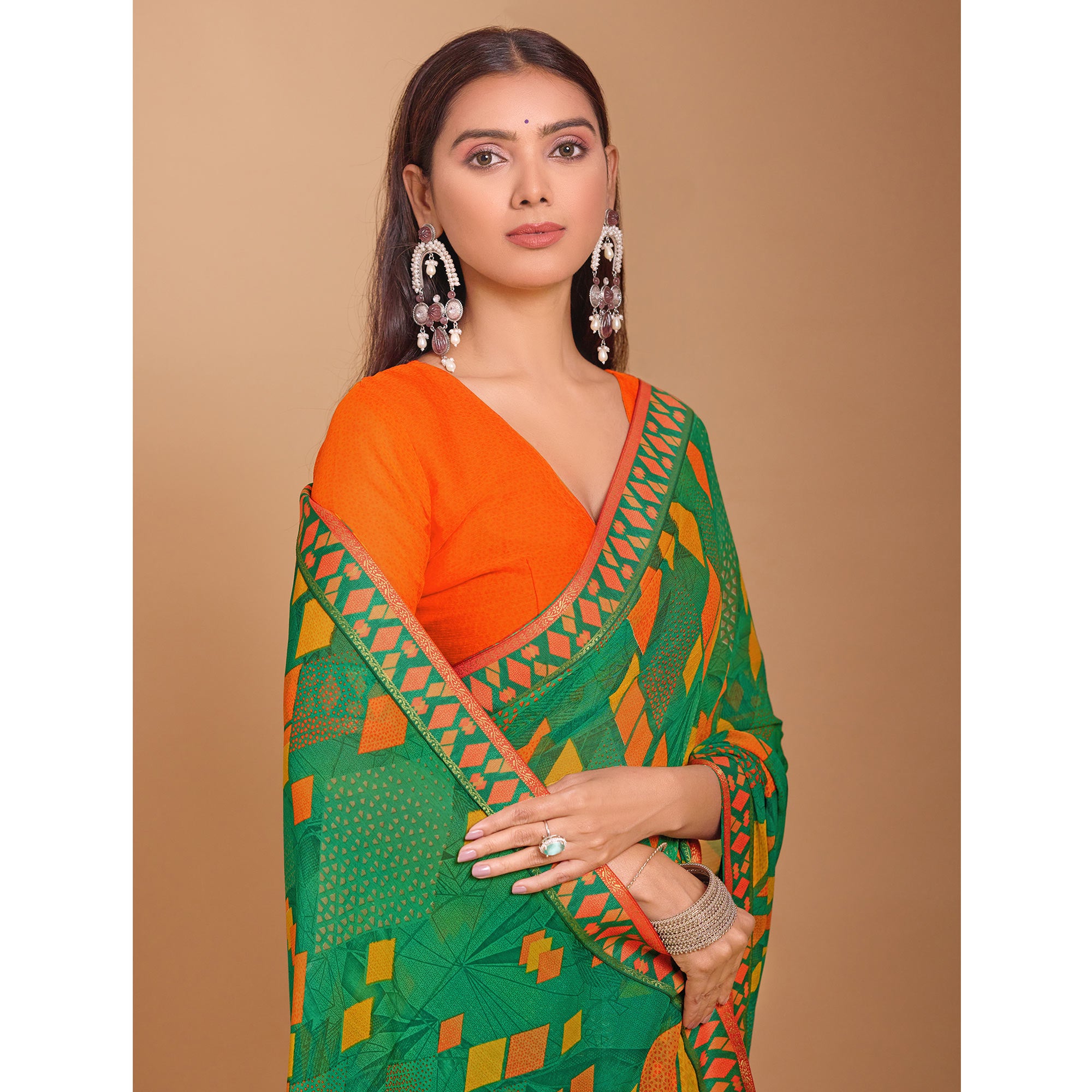 Green Geometric Printed Chiffon Saree