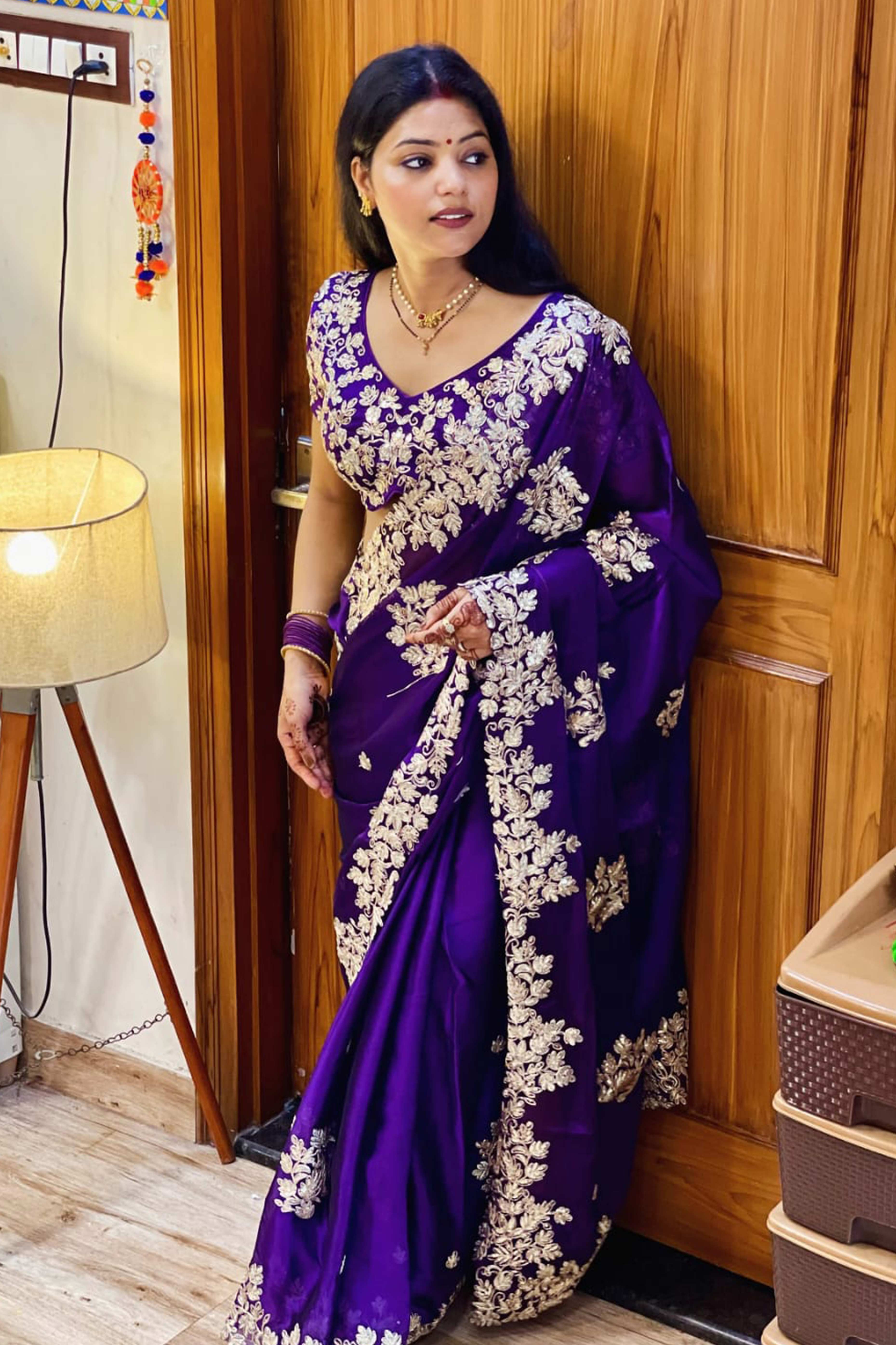 Graceful Violet Silk Blend Saree with Butta Motifs and Exquisite Coding Embroidery