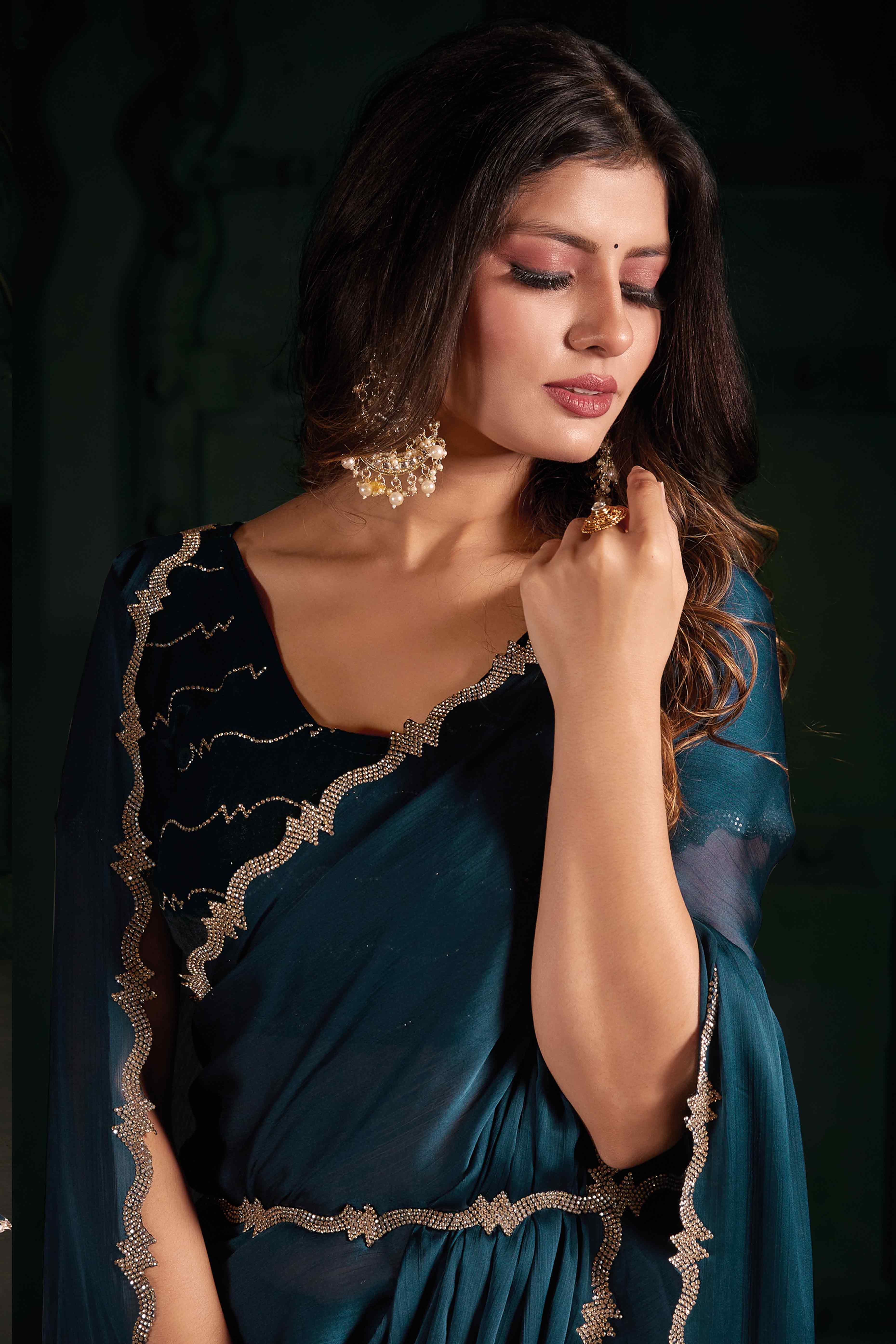 Morpich Blue Solid With Zarkan Cutwork Border Chiffon Saree With Belt