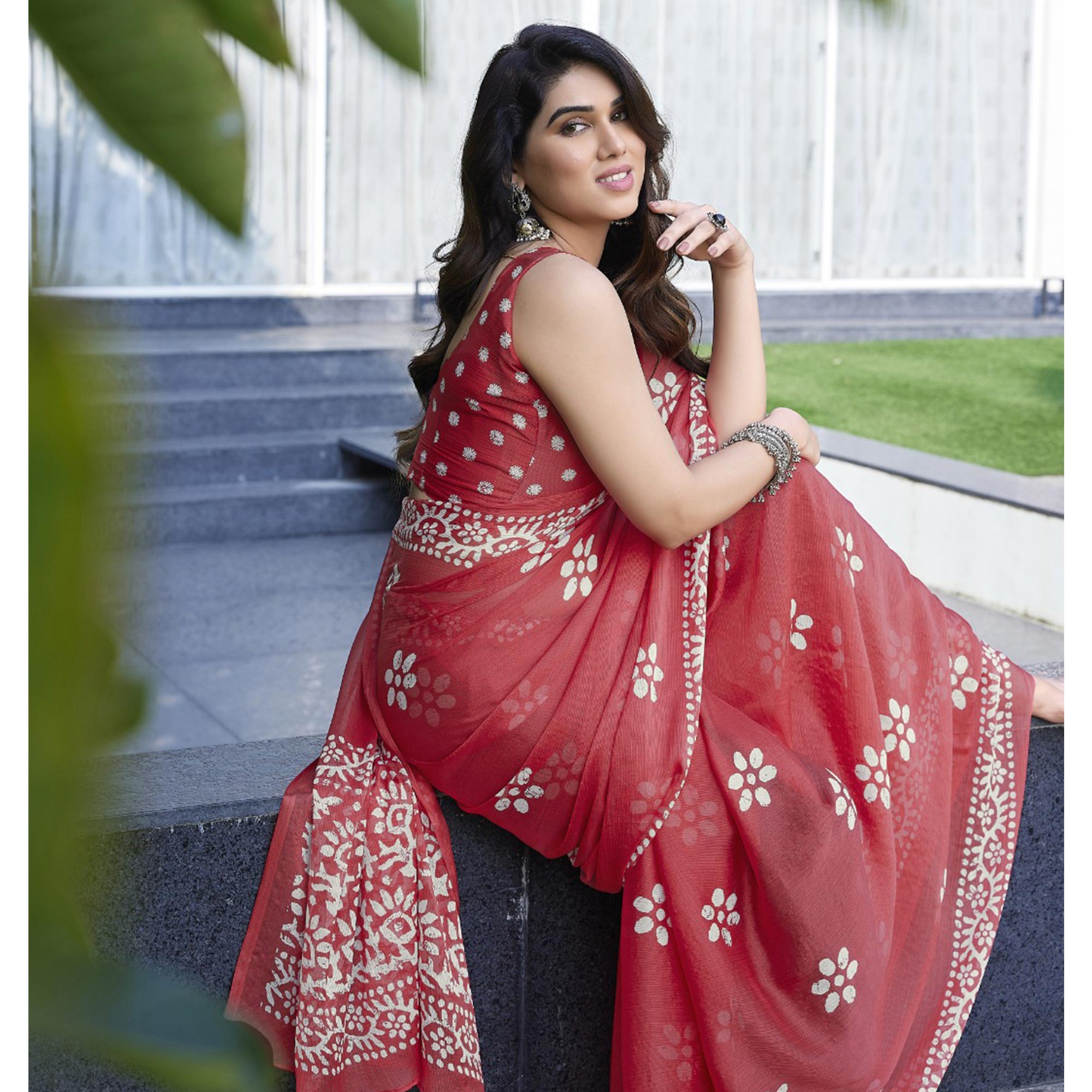 Peach Floral Printed Chiffon Saree