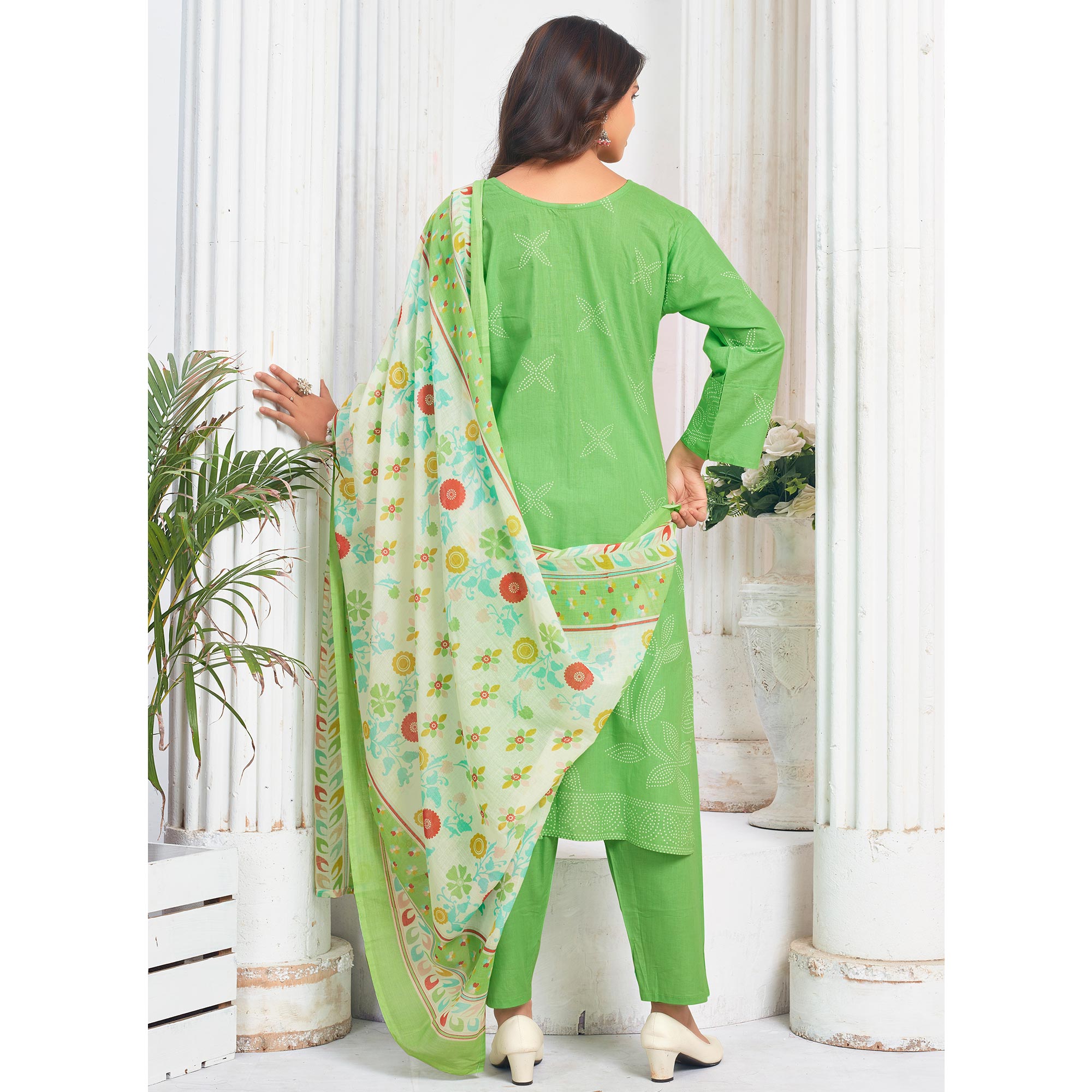 Green Floral Printed Pure Cotton Salwar Suit