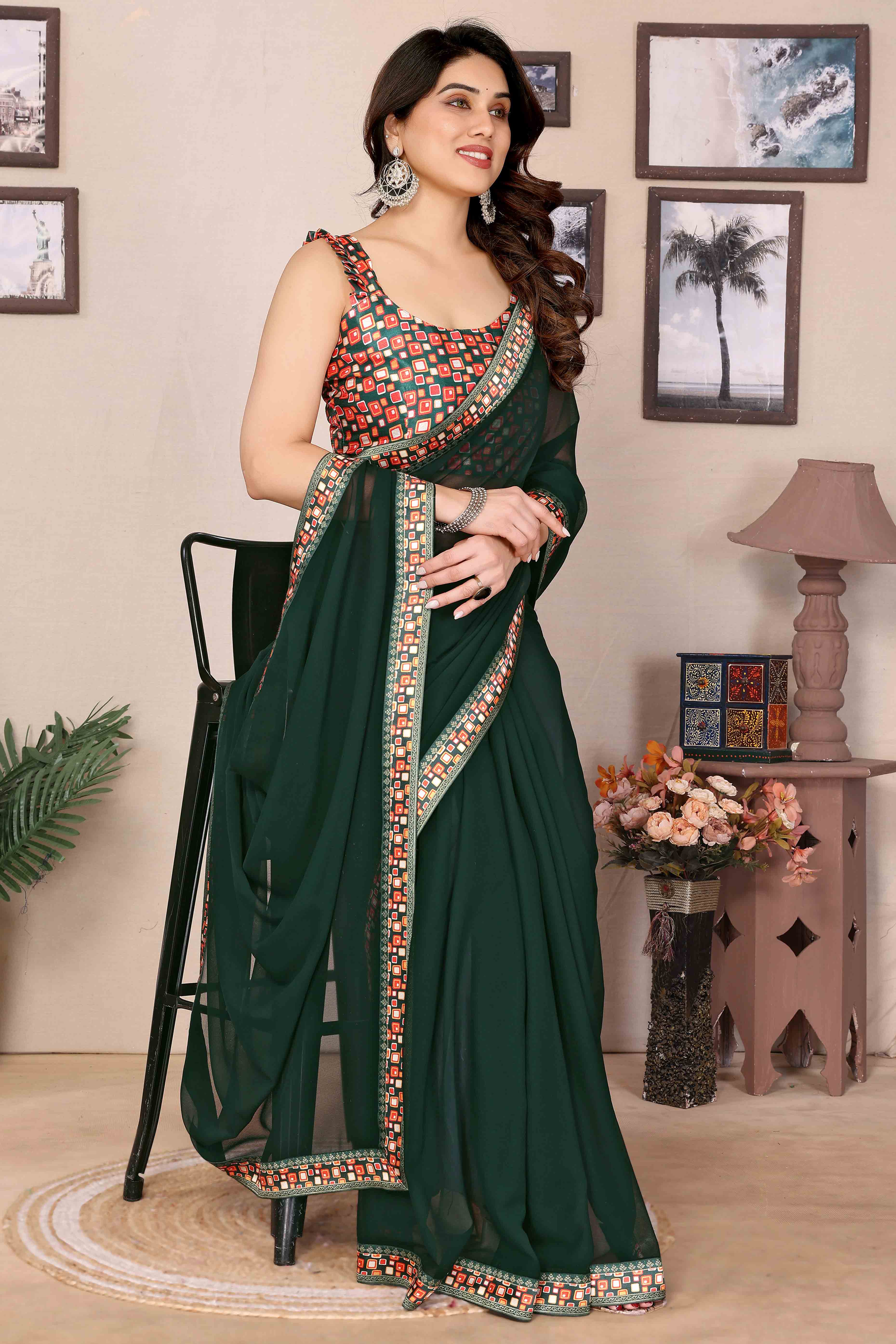 Green Solid Georgette Saree With Printed Border