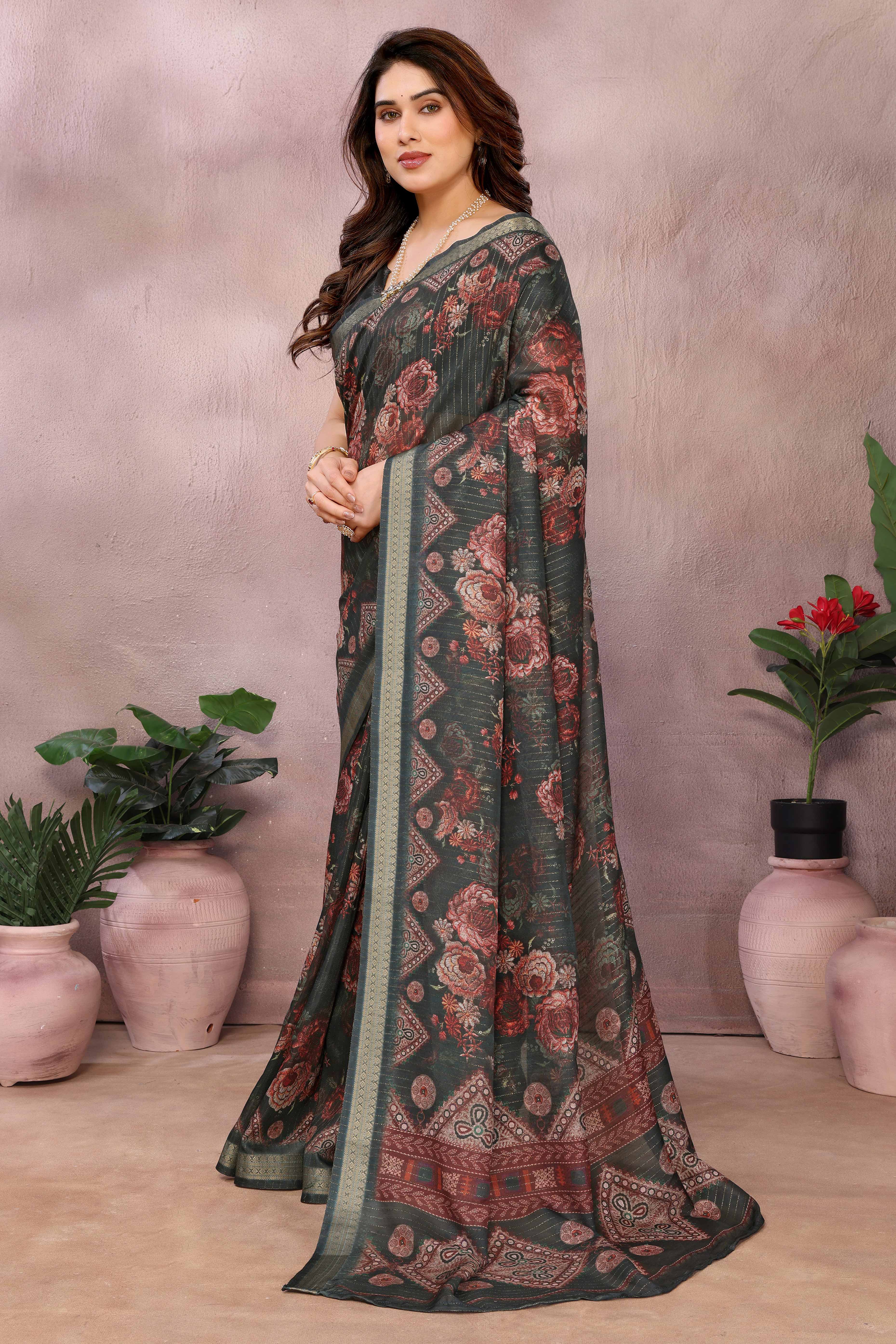 Green Zari Woven Saree with Floral Motifs in Cotton Blend Fabric