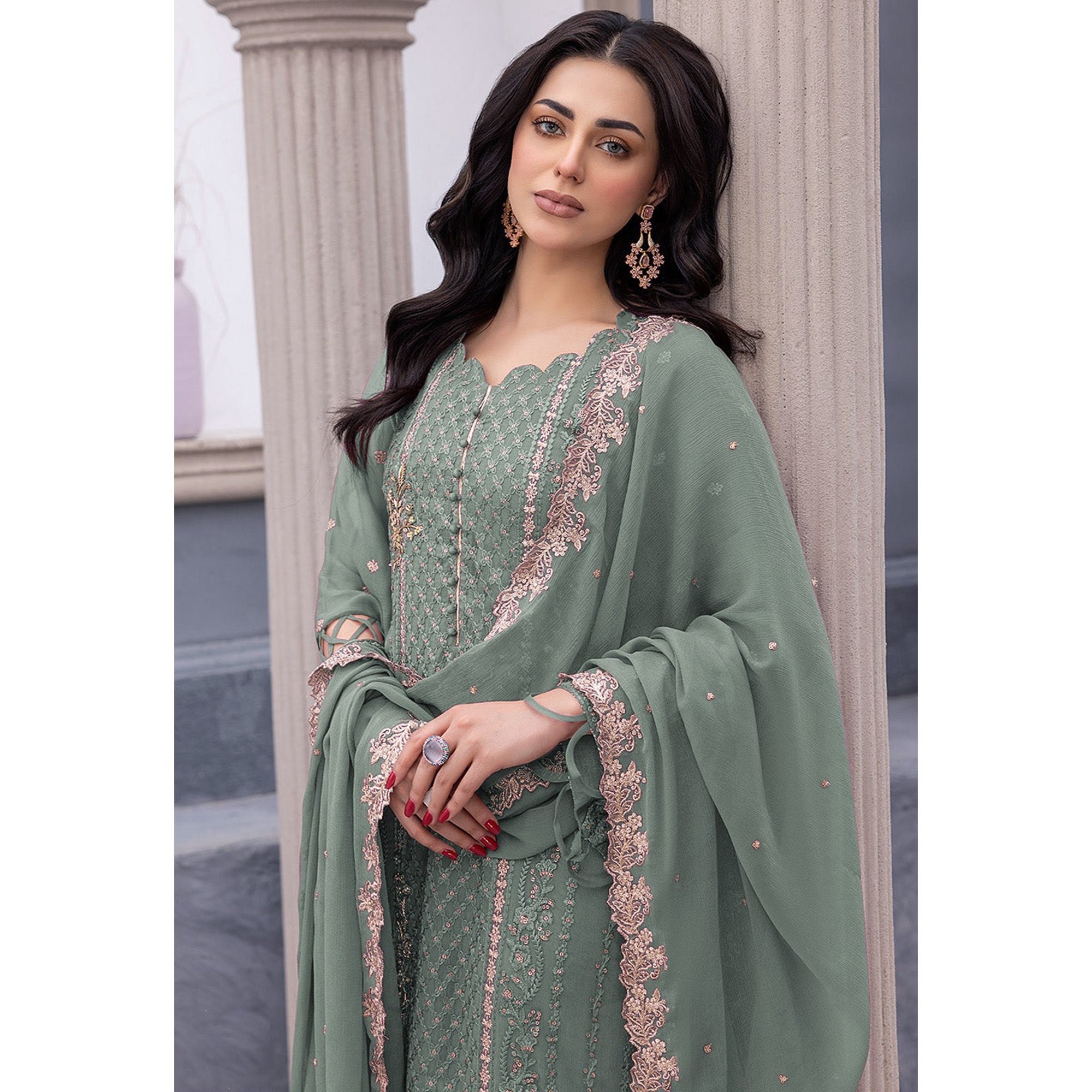 Green Floral Embroidered Georgette Semi Stitched Pakistani Suit