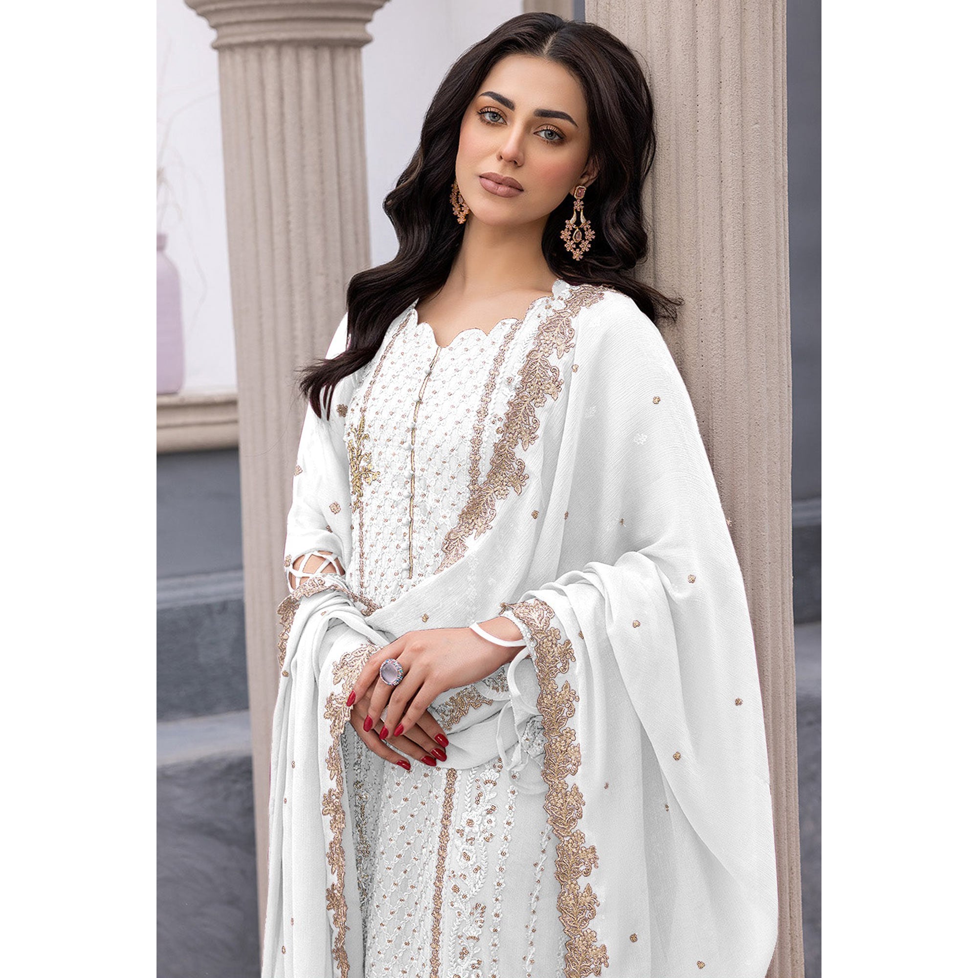 White Floral Embroidered Georgette Semi Stitched Pakistani Suit
