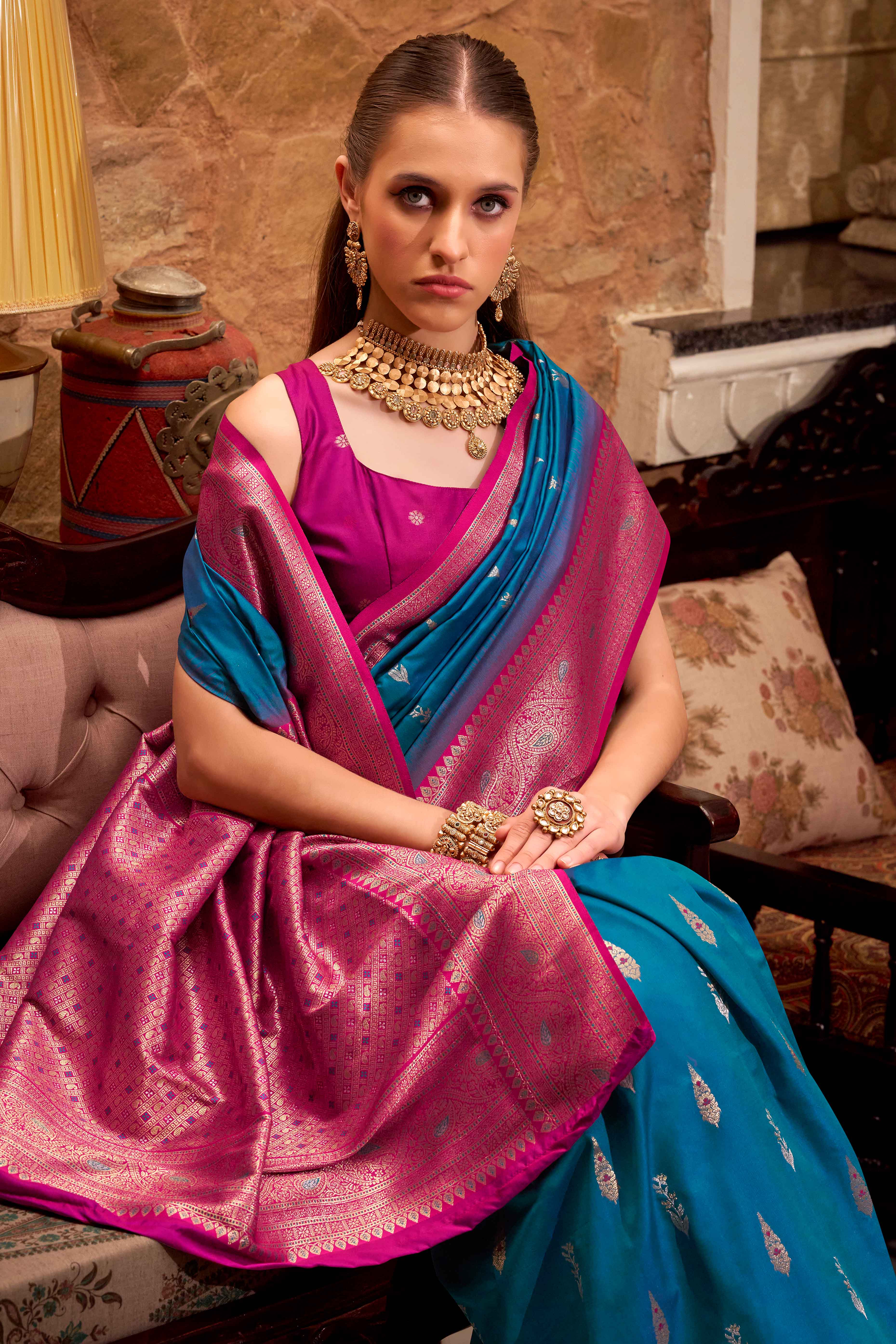 Morpich Blue Pure Silk Saree With Intricate Floral Zari Weaving Work
