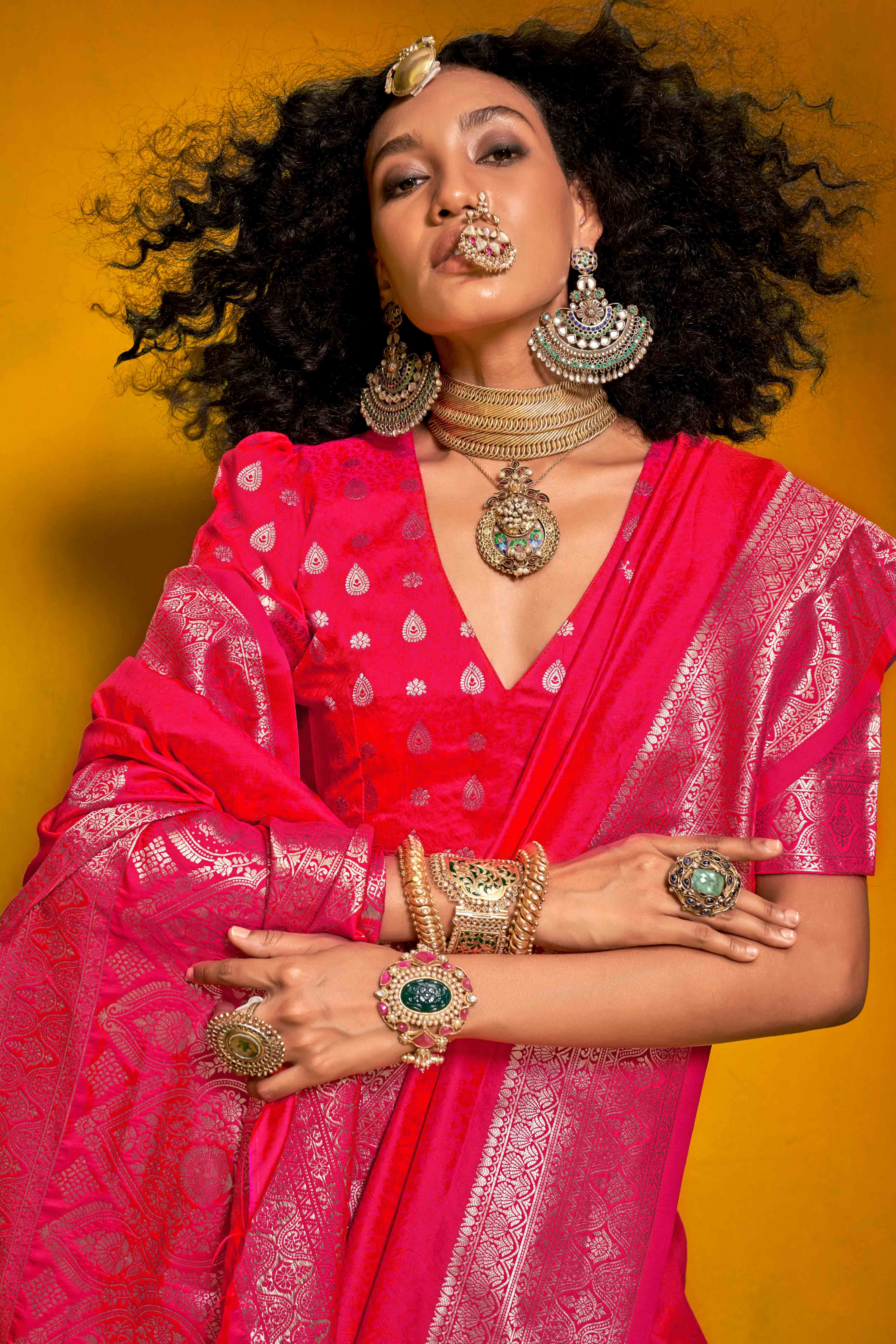 Pink Floral Zari Weaving Banarasi Silk Saree